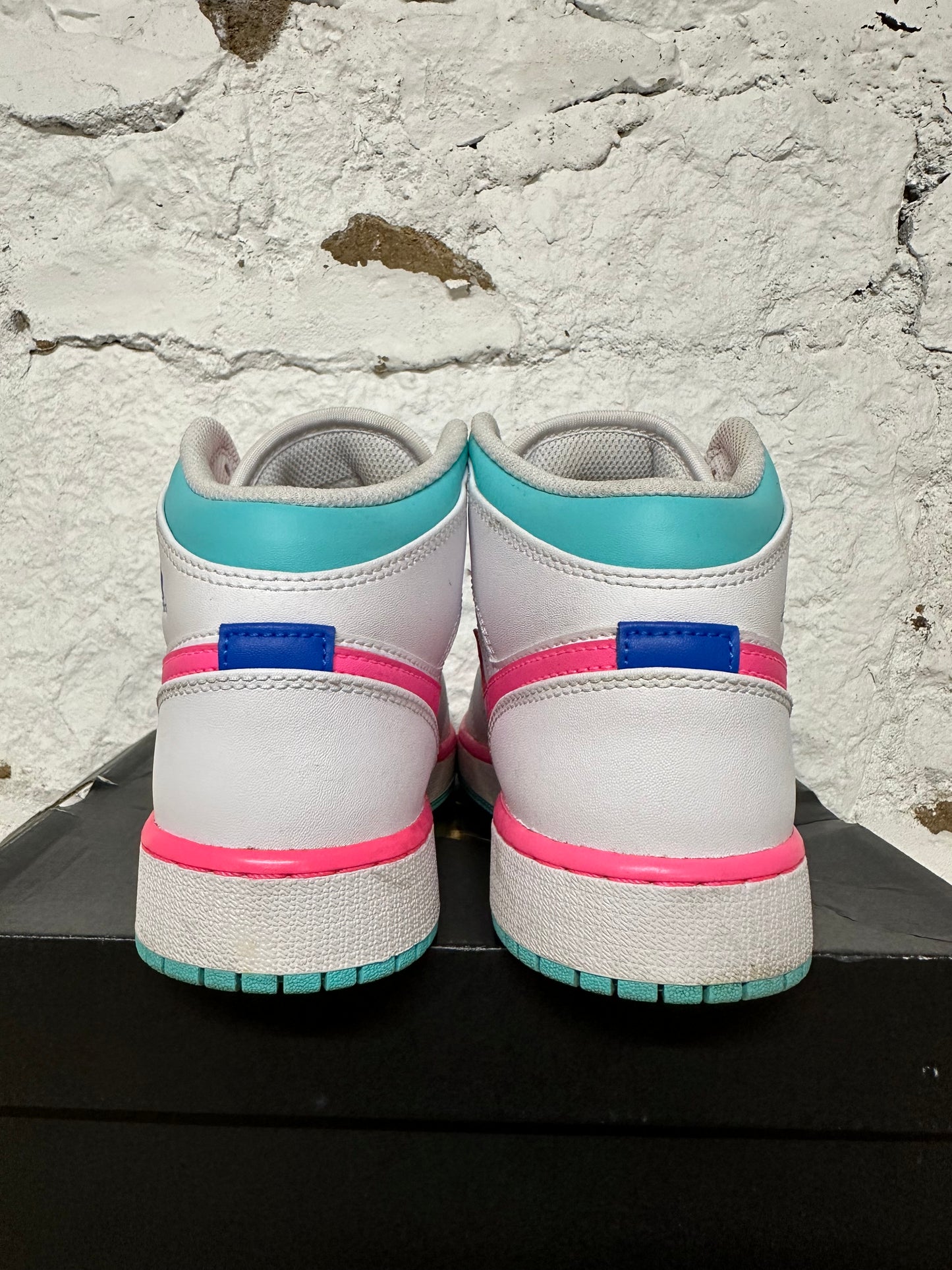 Air Jordan 1 Mid White Pink Green Soar Sz 5Y