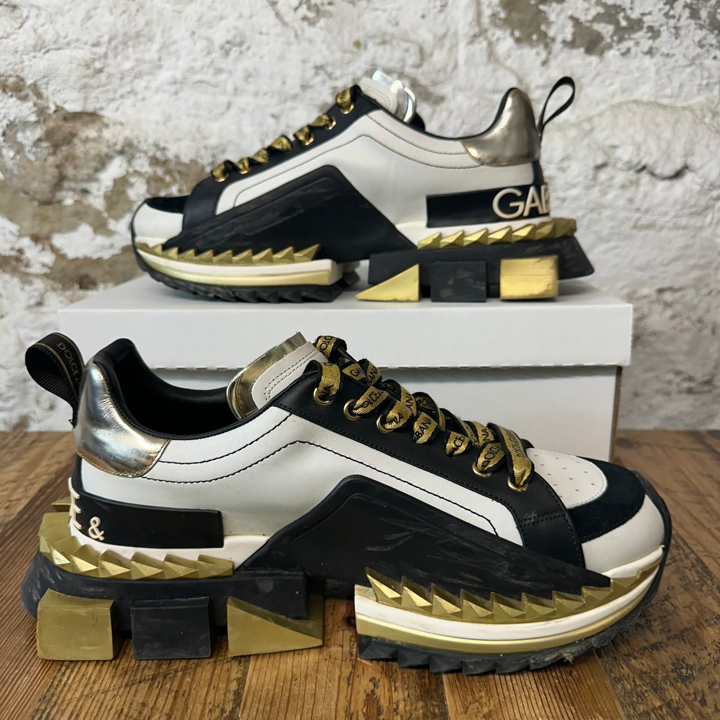 Dolce Gabbana Super King Black White Gold Sneaker Sz 9 No Box