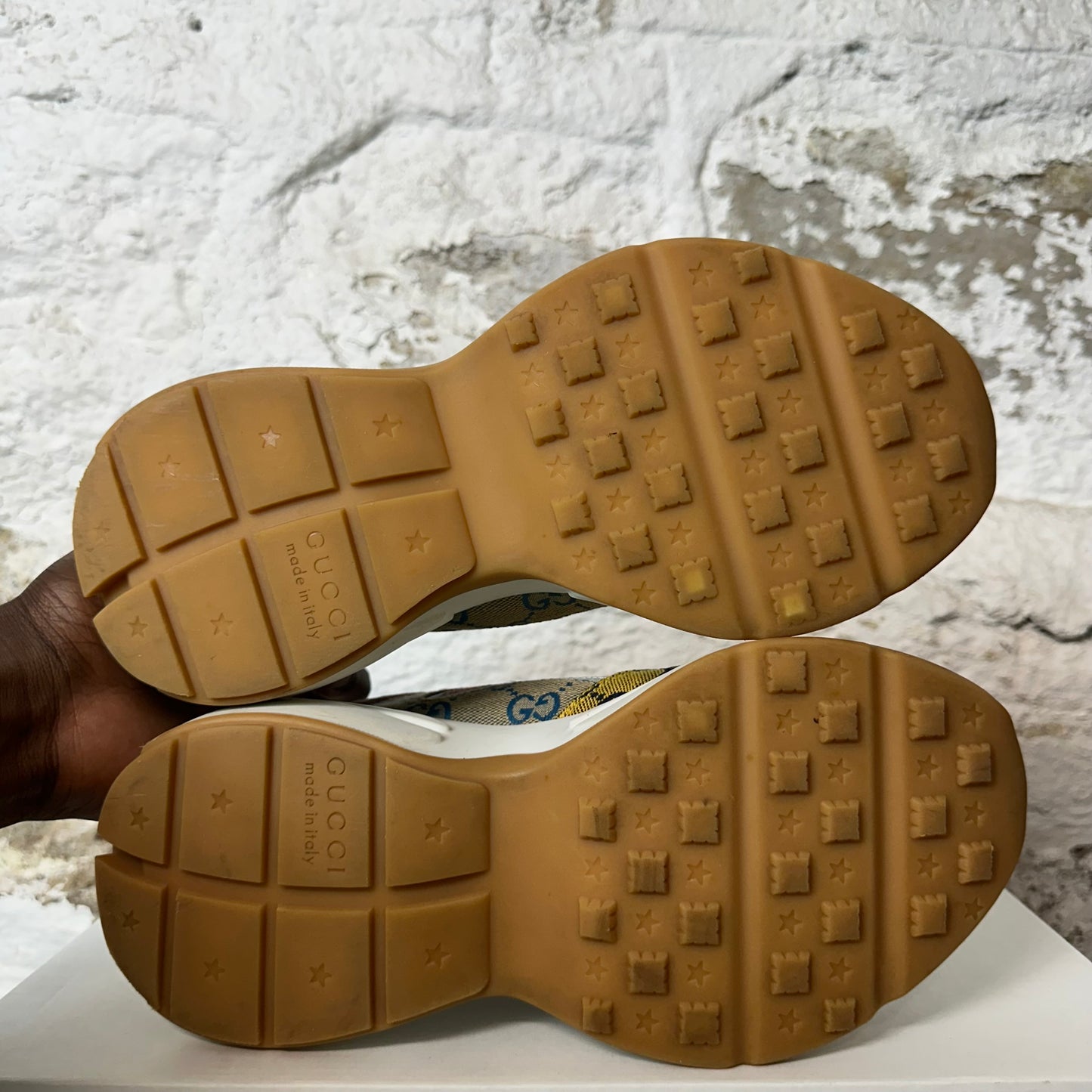 Gucci Rython Multicolor White Sneaker Sz 5 (37) No Box