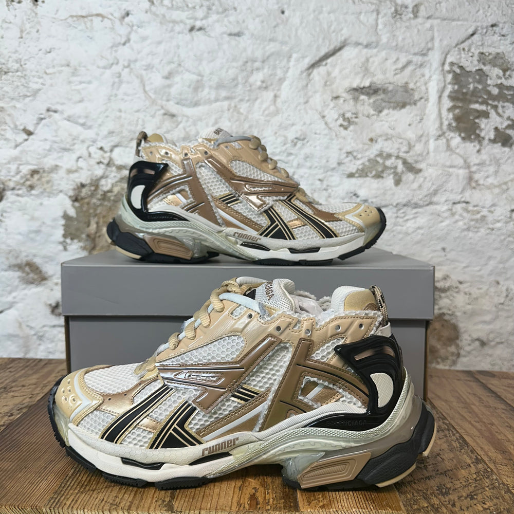 Balenciaga Runner Beige Black White Sneaker