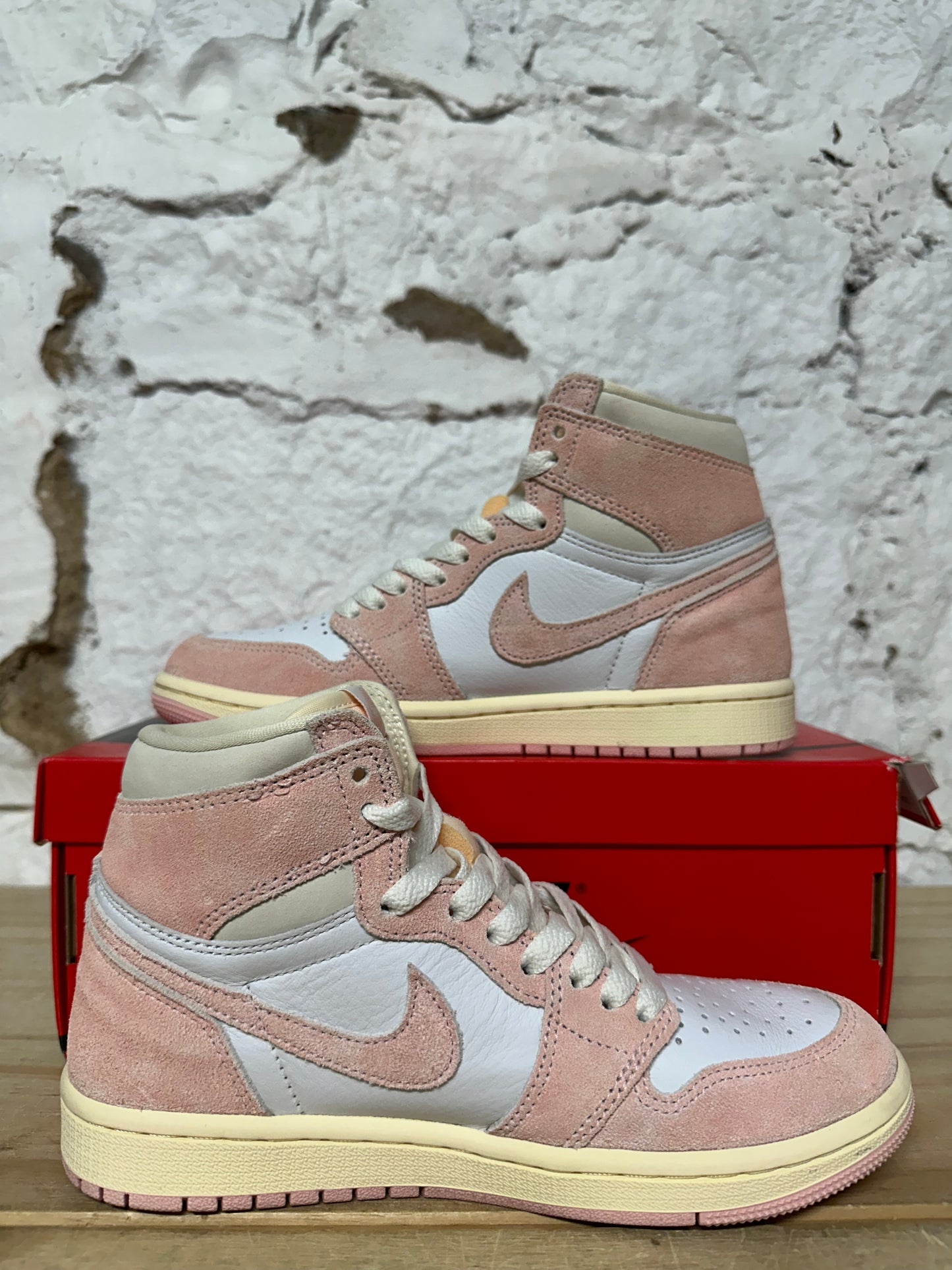 Air Jordan 1 High Washed Pink Sz 4.5 (6W)
