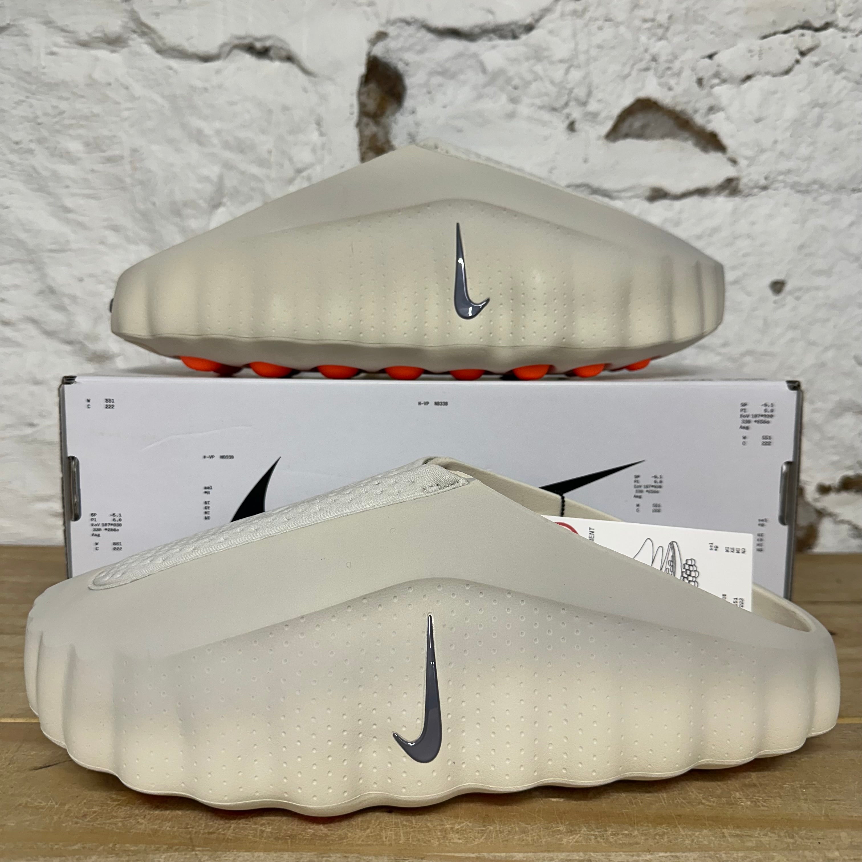 Nike Mind Slide 001 Slide Light Bone Sz 15 DS
