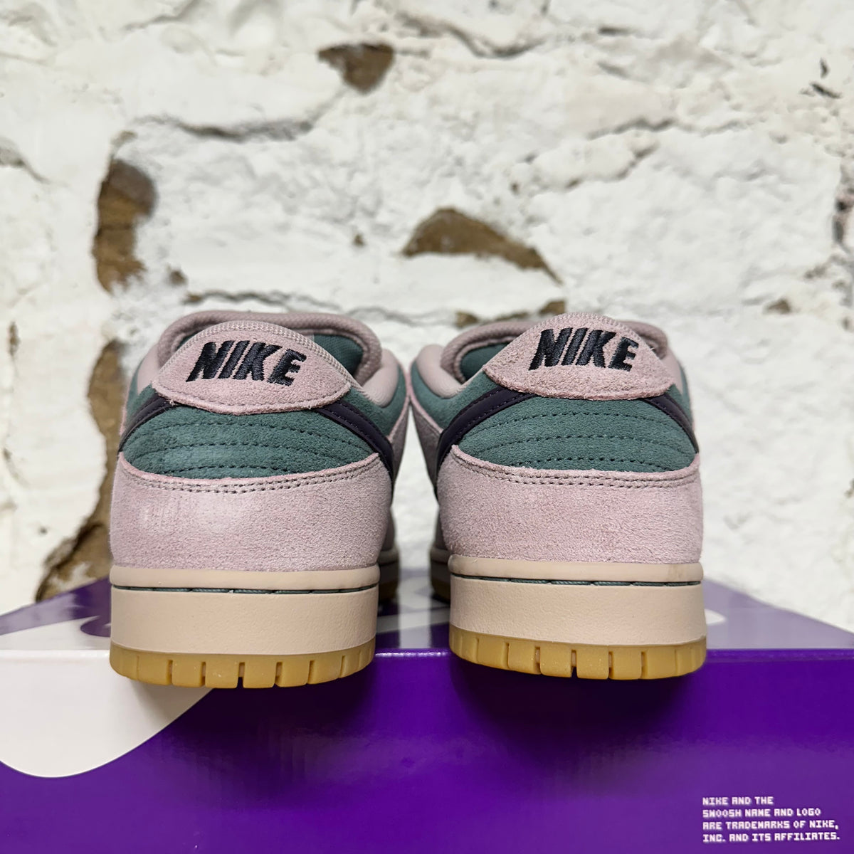 Nike SB Dunk Low Mineral Slate Sz 10 DS