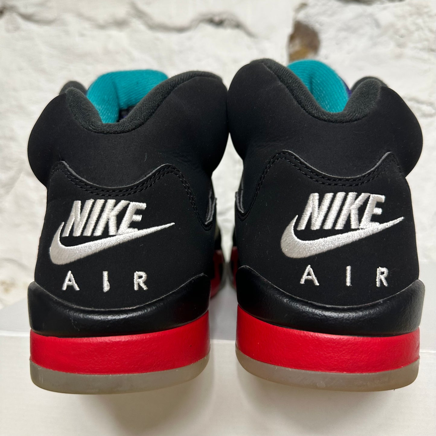 Air Jordan 5 Top 3 Sz 9.5