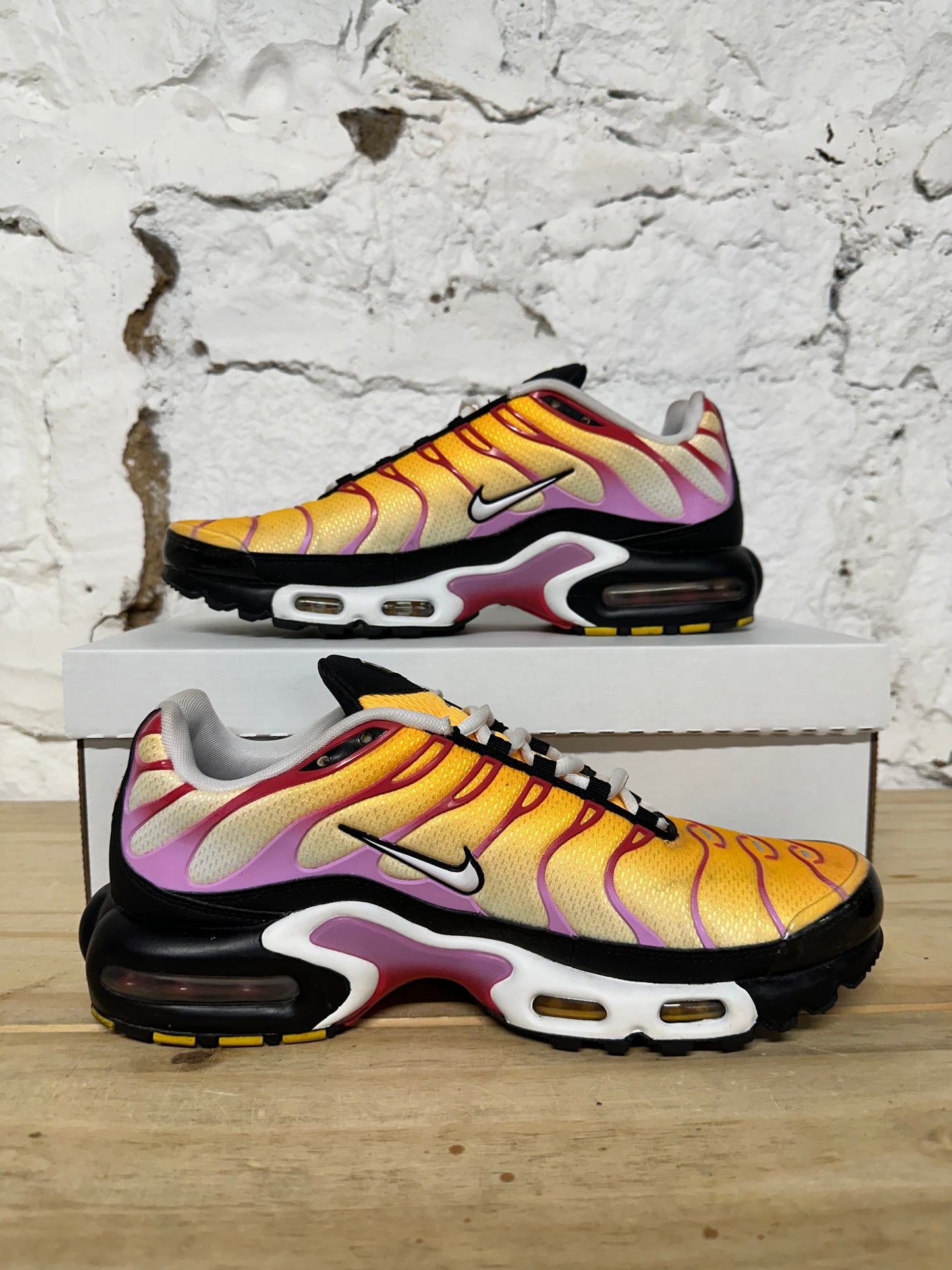 Nike Air Max Plus Sherbert Sz 9.5