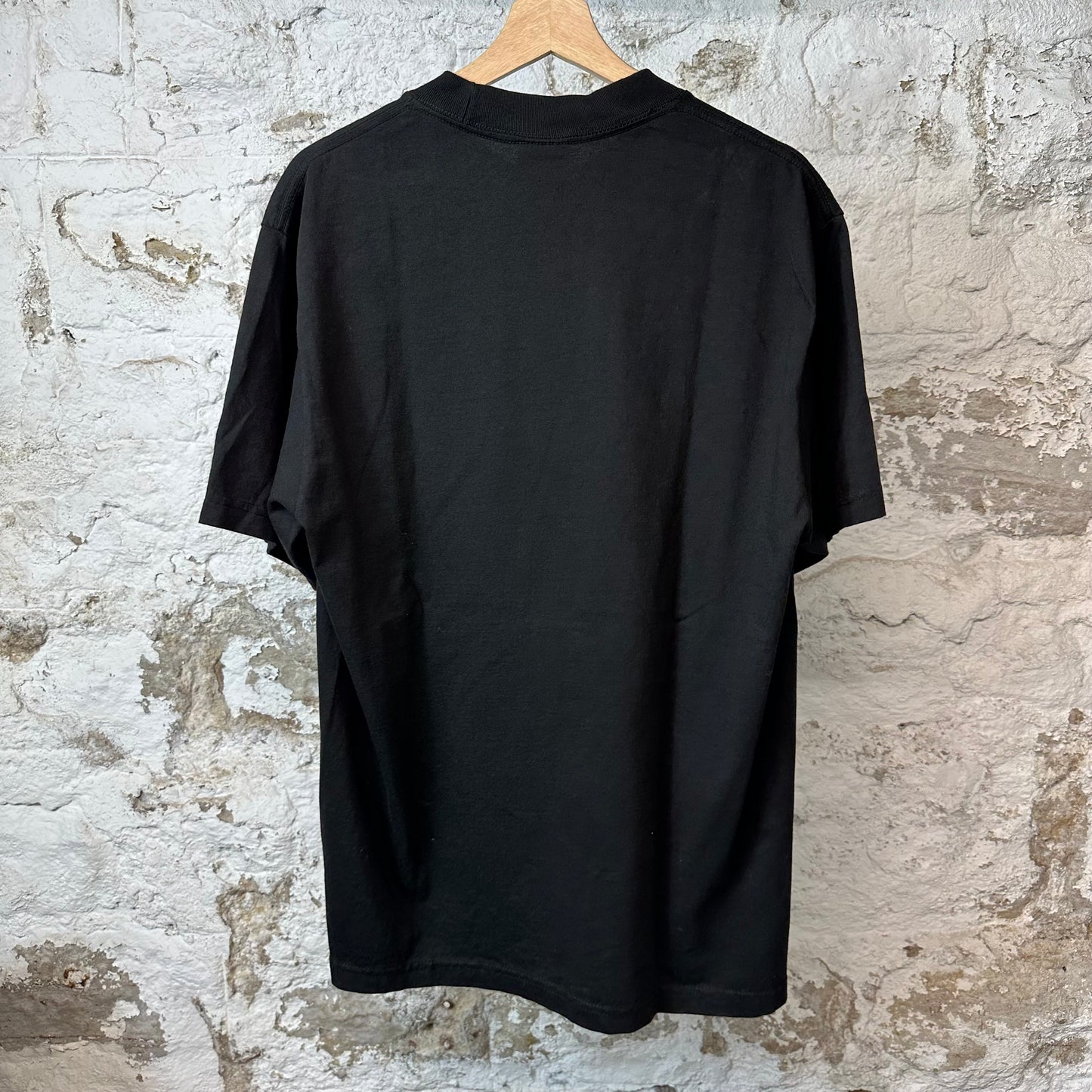 Saint Vanity Global Lady Black T-shirt