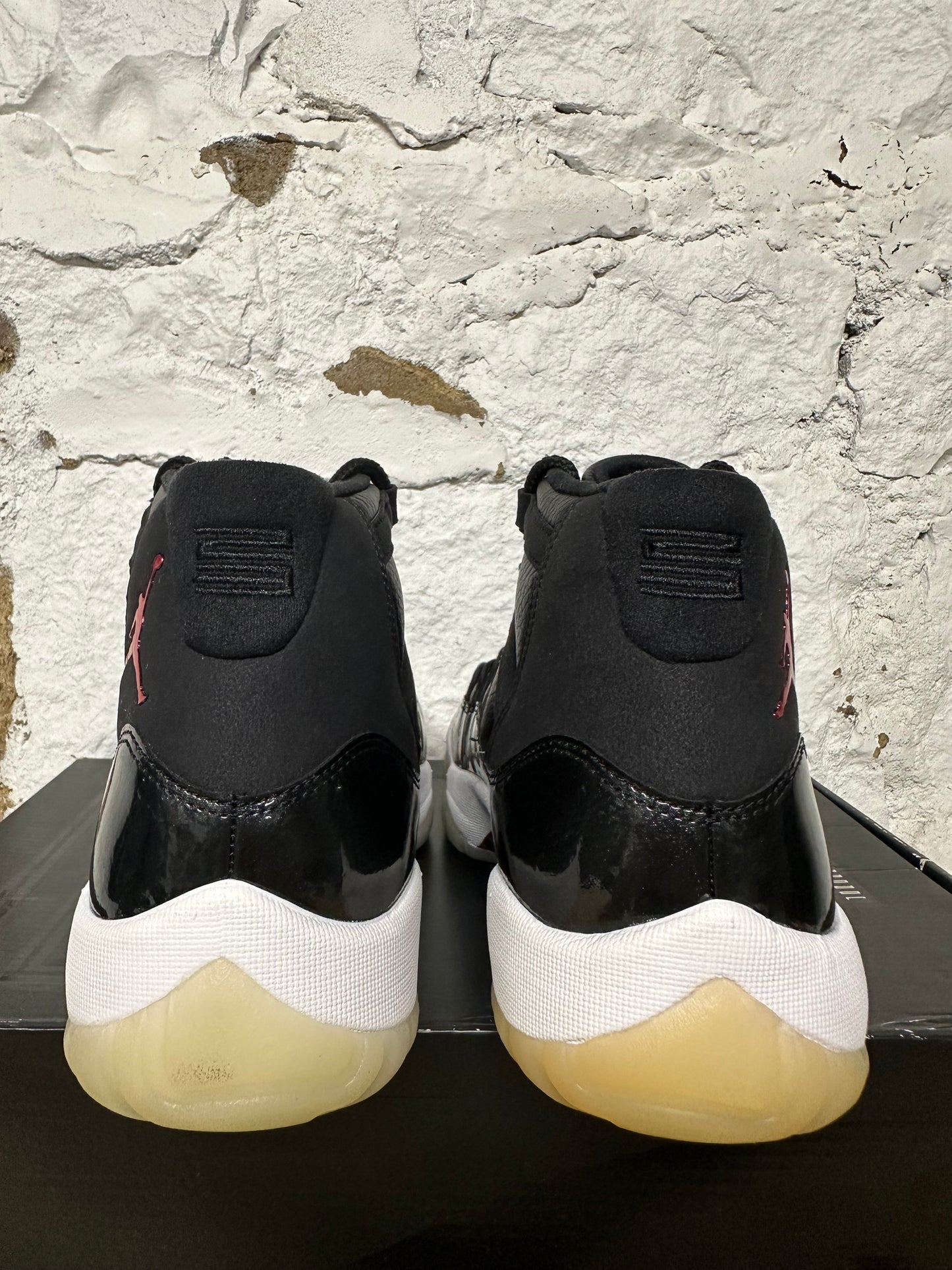 Air Jordan 11 72-10 Sz 11.5 DS