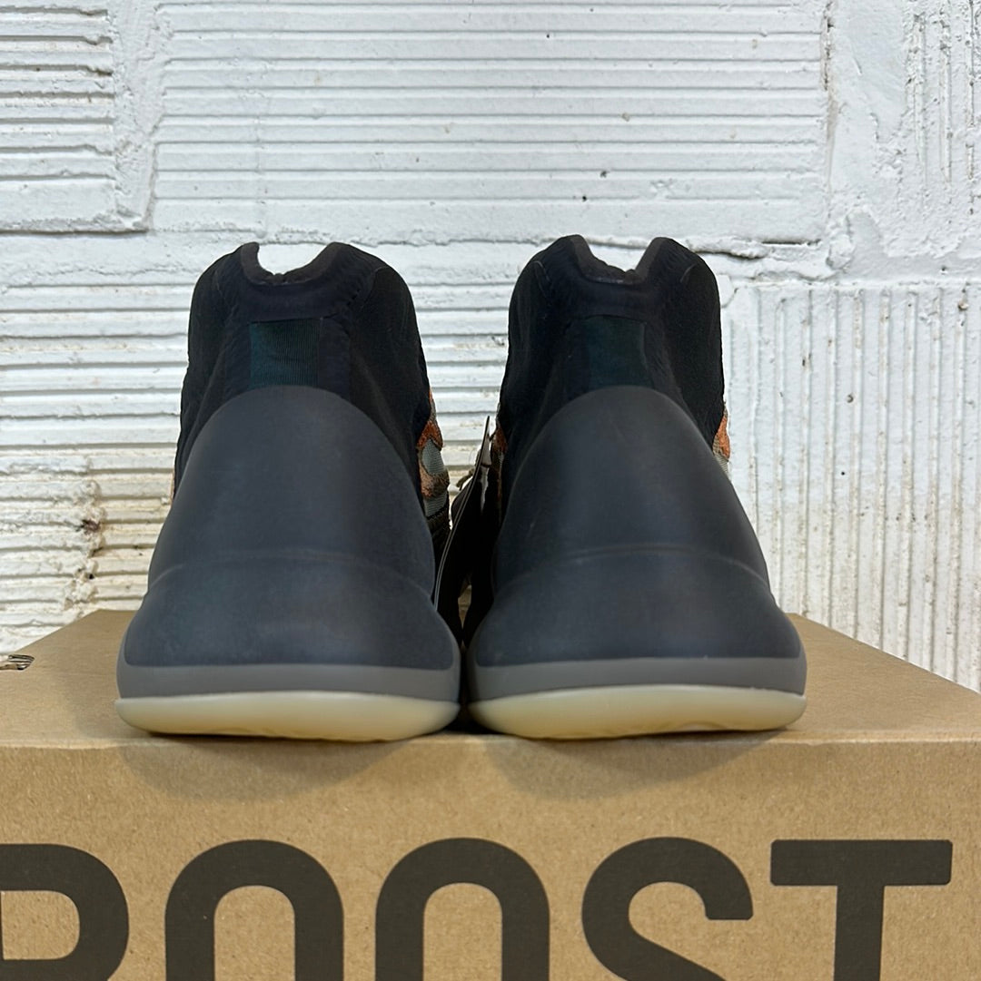 Yeezy QNTM Flash Orange Sz 4.5 DS