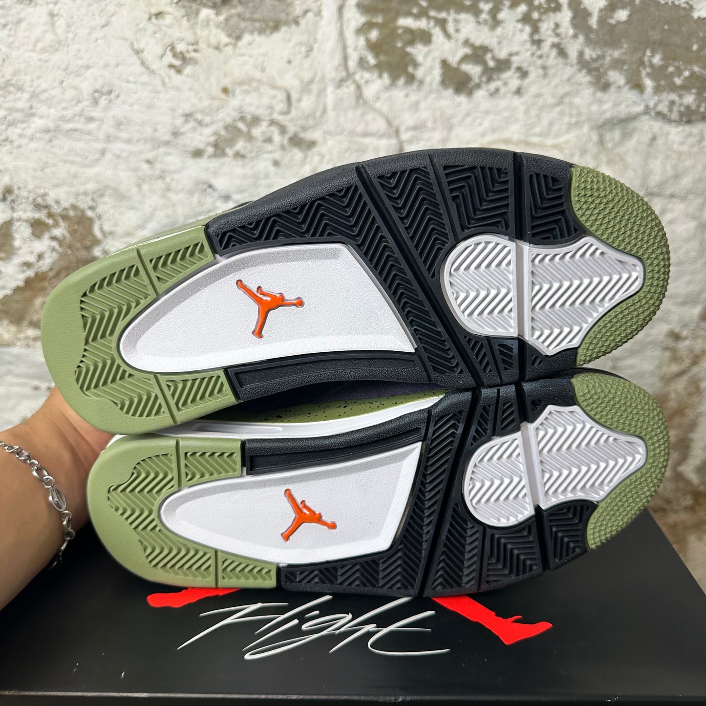 Air Jordan 4 Canyon Purple Sz 8 (9.5W) DS