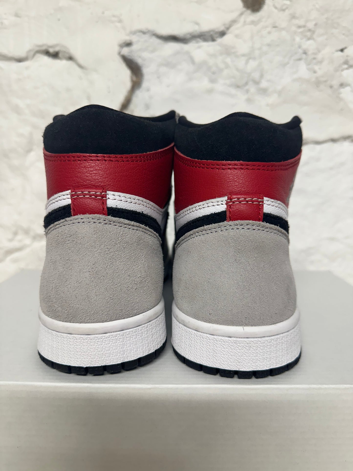 Air Jordan 1 High Light Smoke Grey Sz 7.5 DS