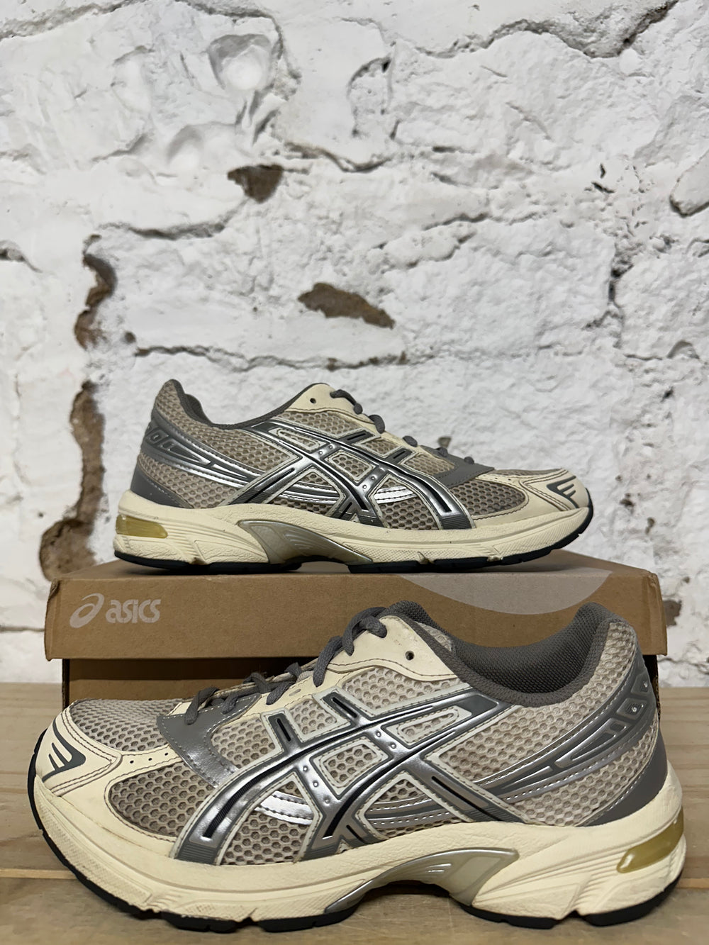 Asics Gel-1130 Tan Grey Sz 8.5 (10W)