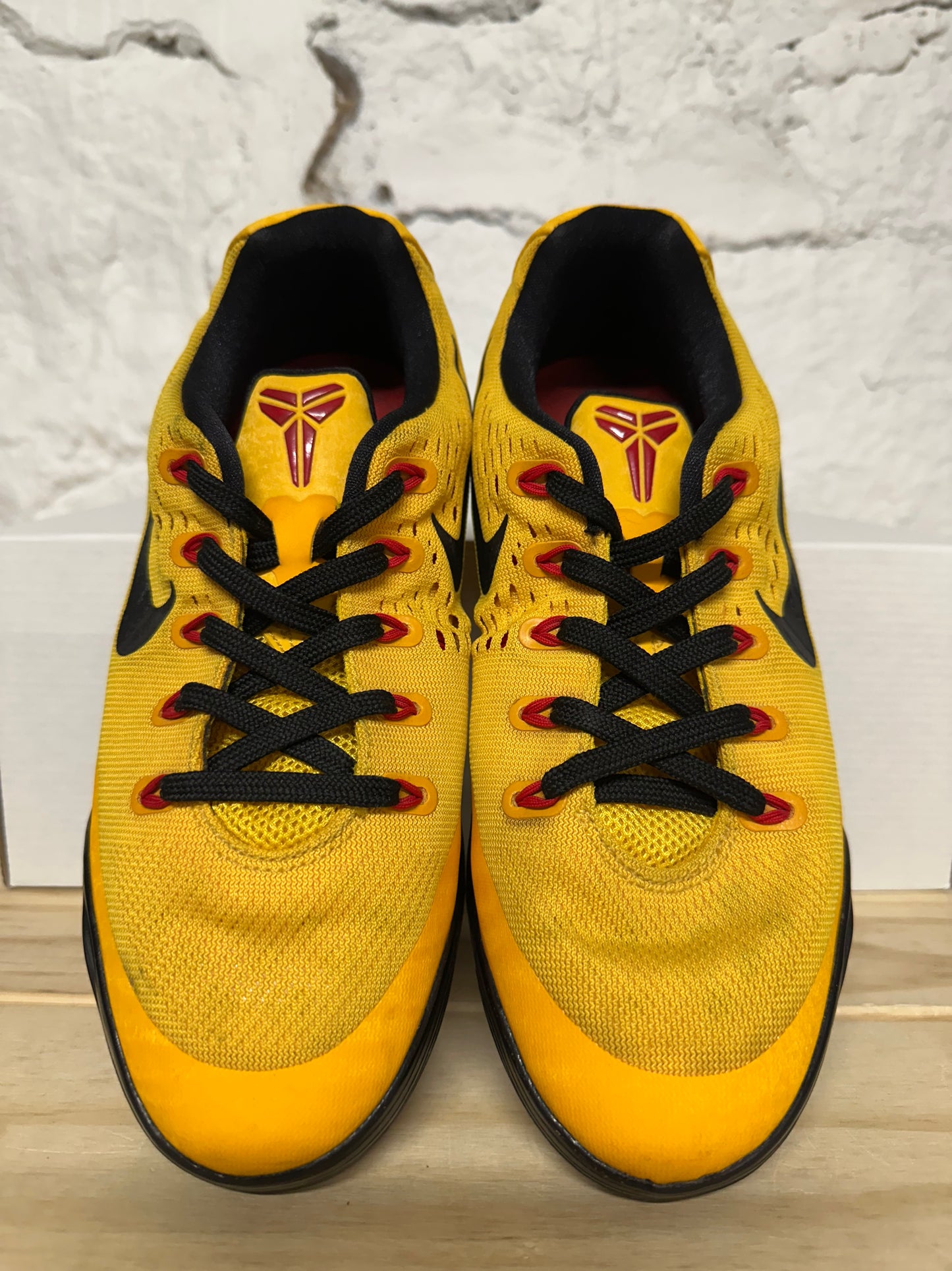 Nike Kobe 9 Low Bruce Lee Sz 5Y