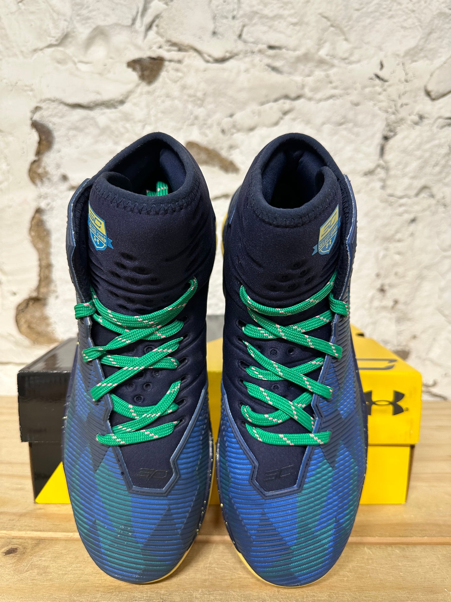 Under Armour Curry 2.5 Select Camp Sz 10 DS