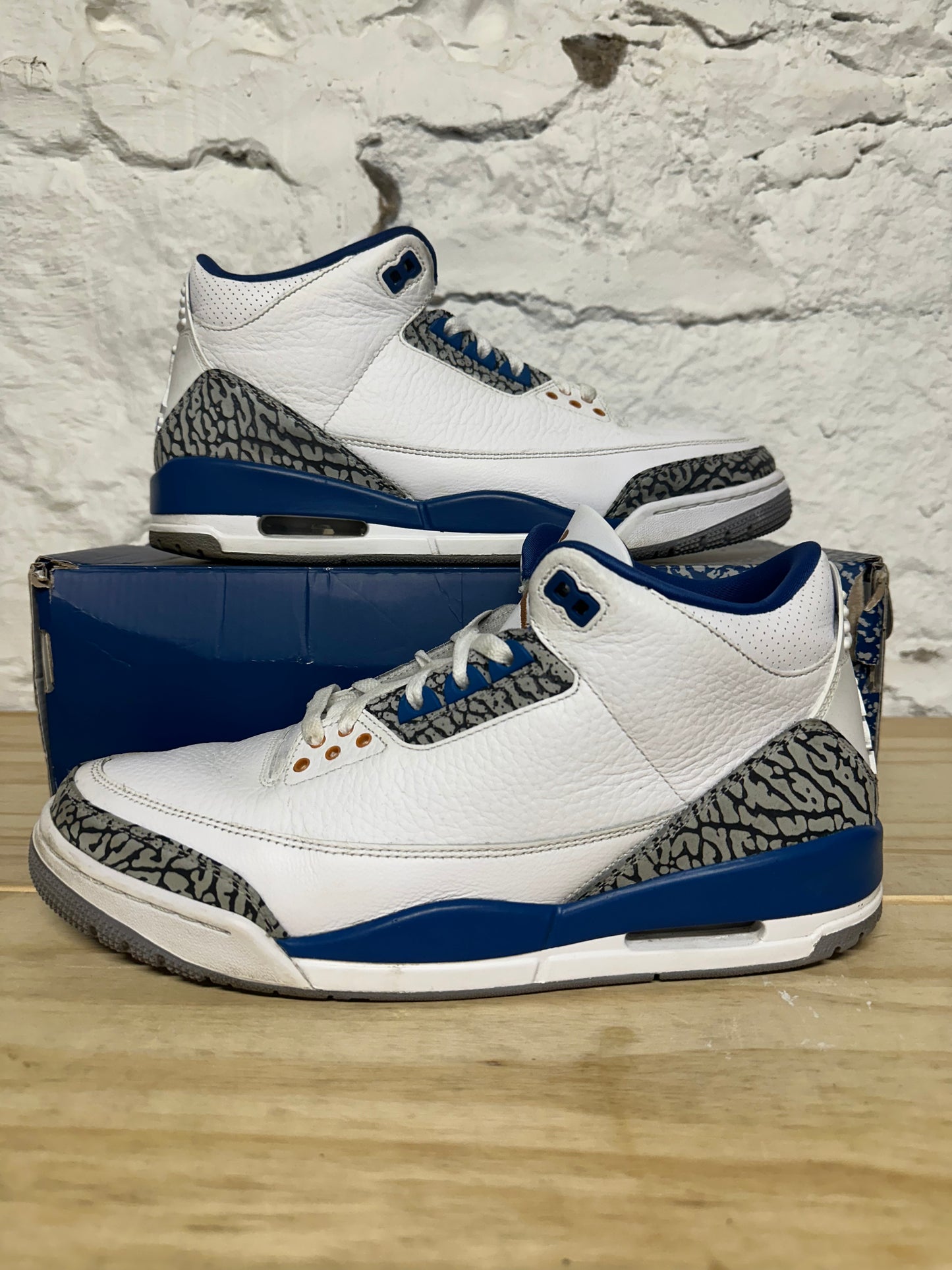 Air Jordan 3 Wizards Sz 11