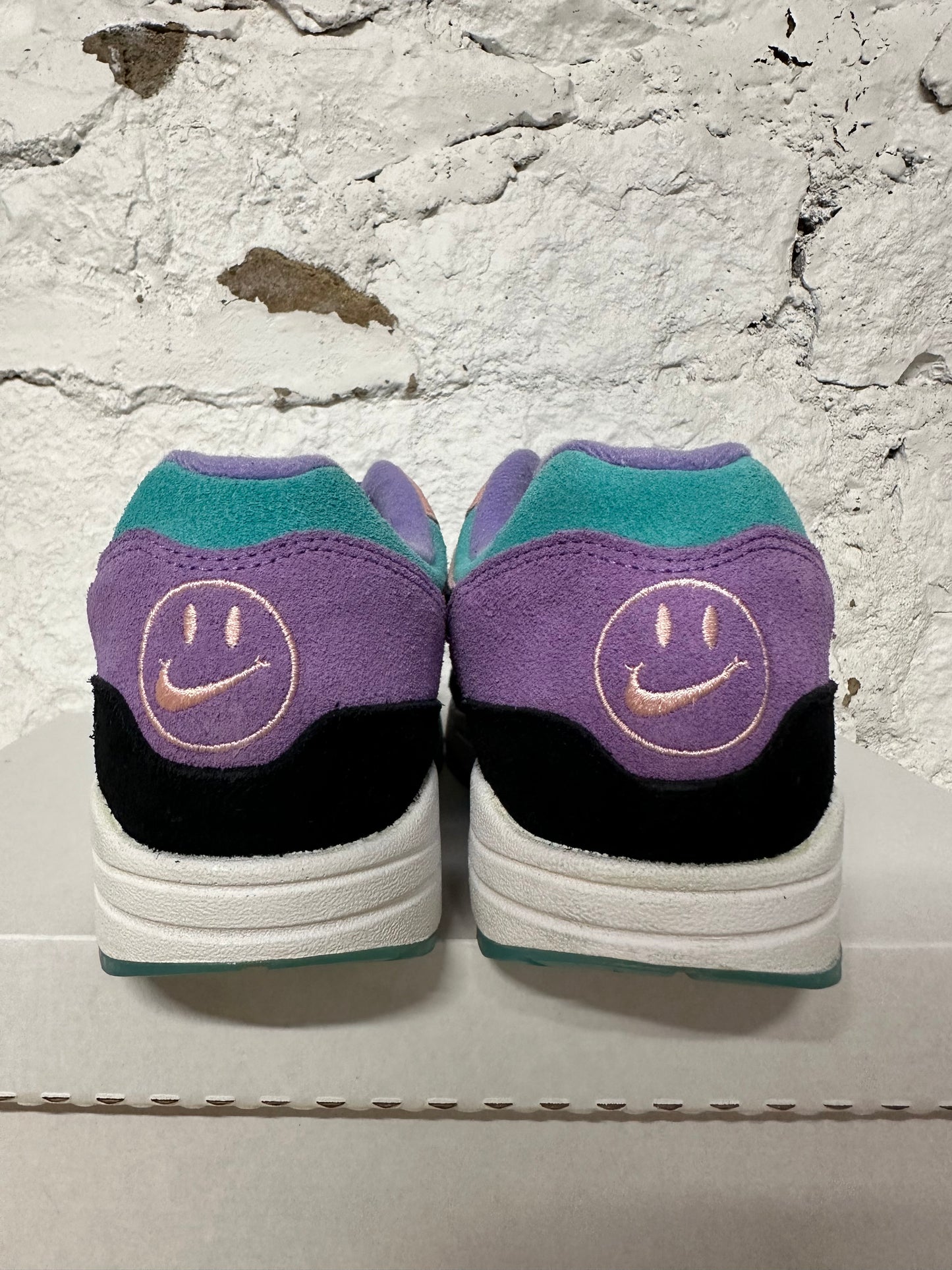 Nike Air Max Have A Nike Day Sz 8