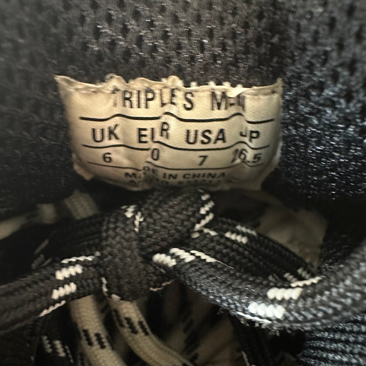 Balenciaga Triple S Triple Black Sneaker Sz 7 (40)