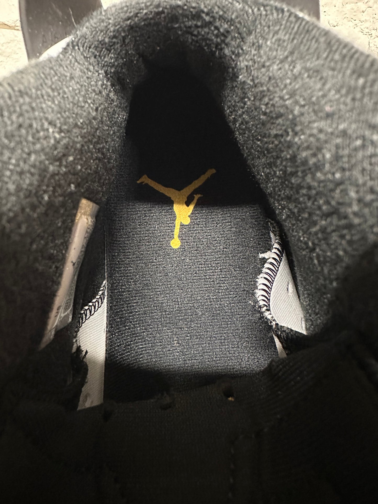 Air Jordan 6 Yellow Ochre Sz 12