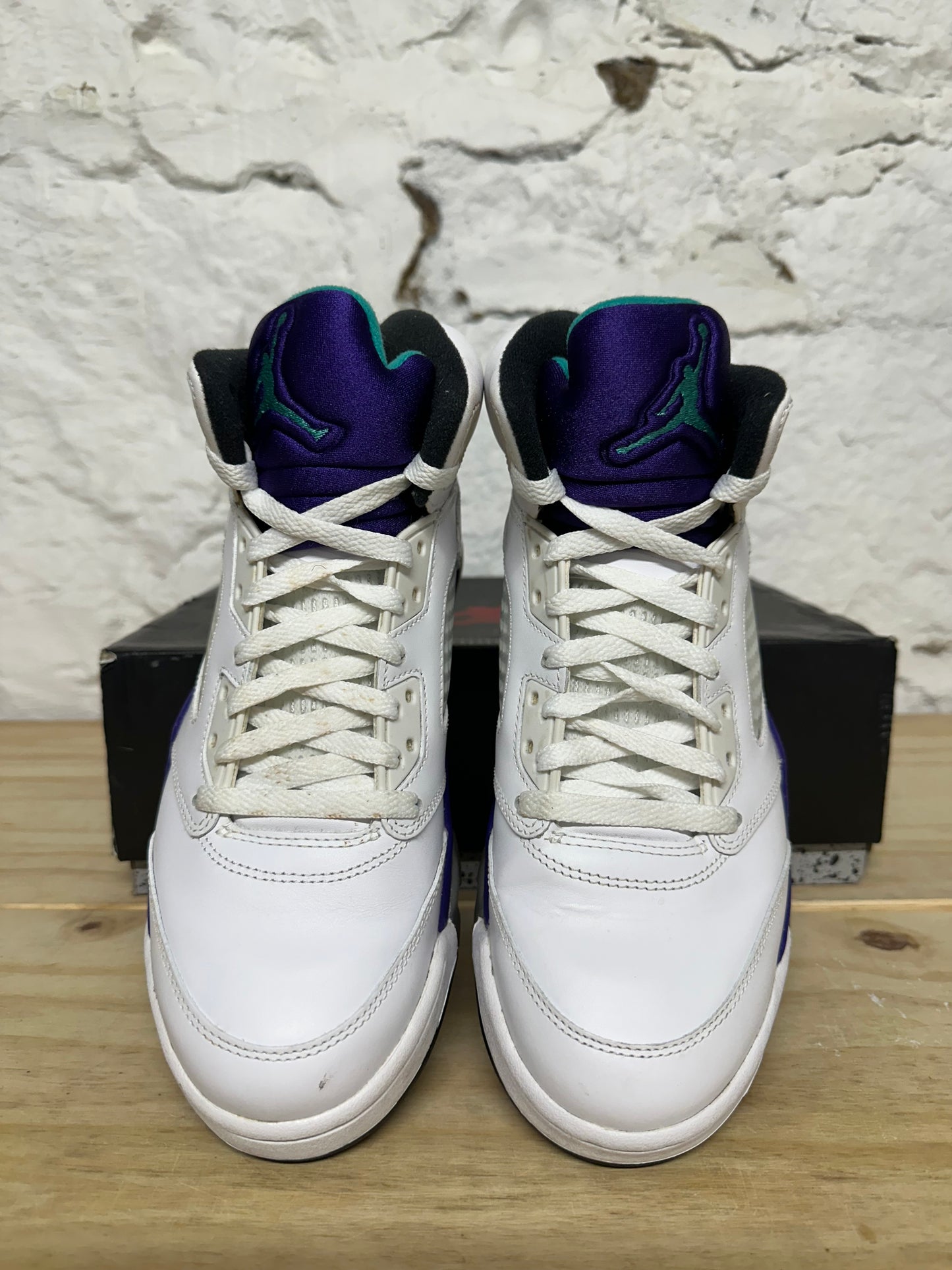 Air Jordan 5 Grape Sz 8
