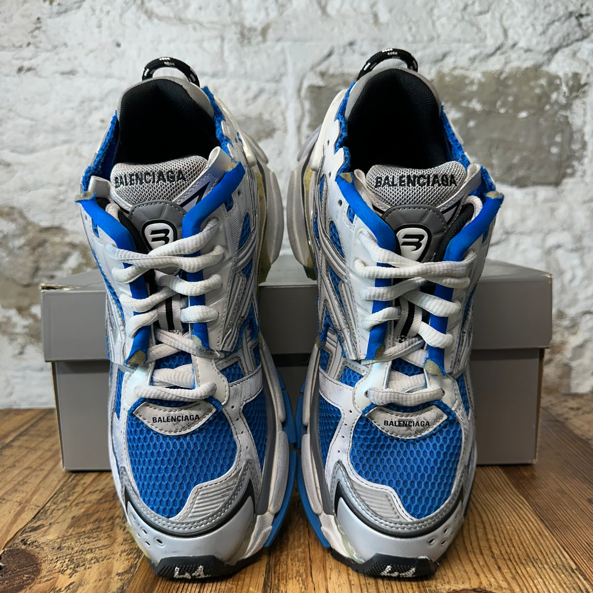 Balenciaga Runner Blue Grey Black Sneaker Sz 8 (41)