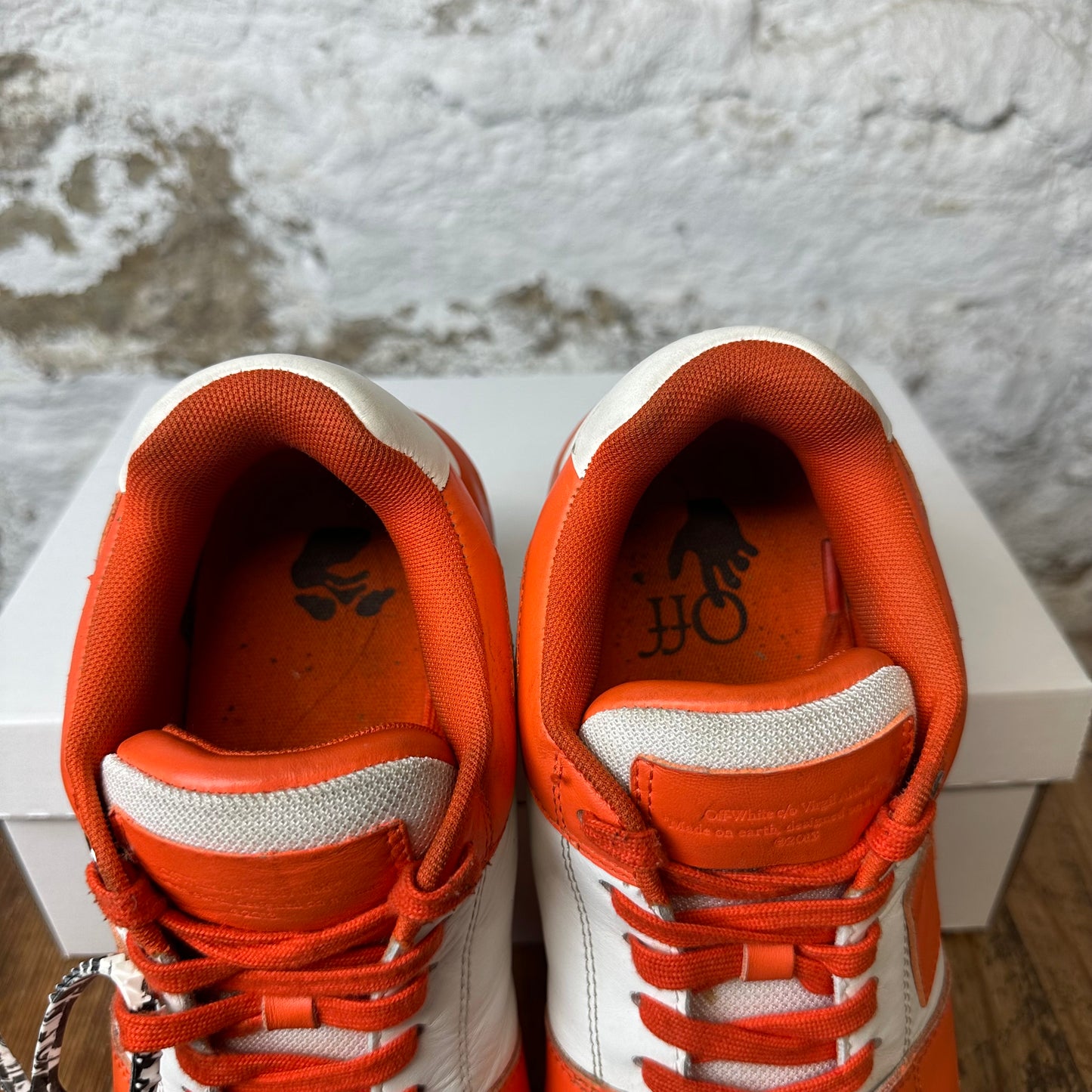 Off-White Out Of Office Orange White Sz 9 (42) No Box