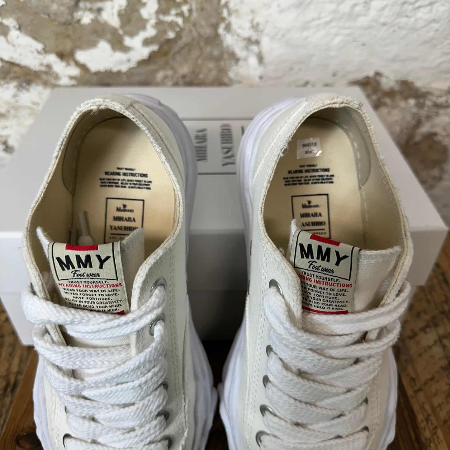 Maison Mihara Triple White Hank Sneaker Sz 7 (40)