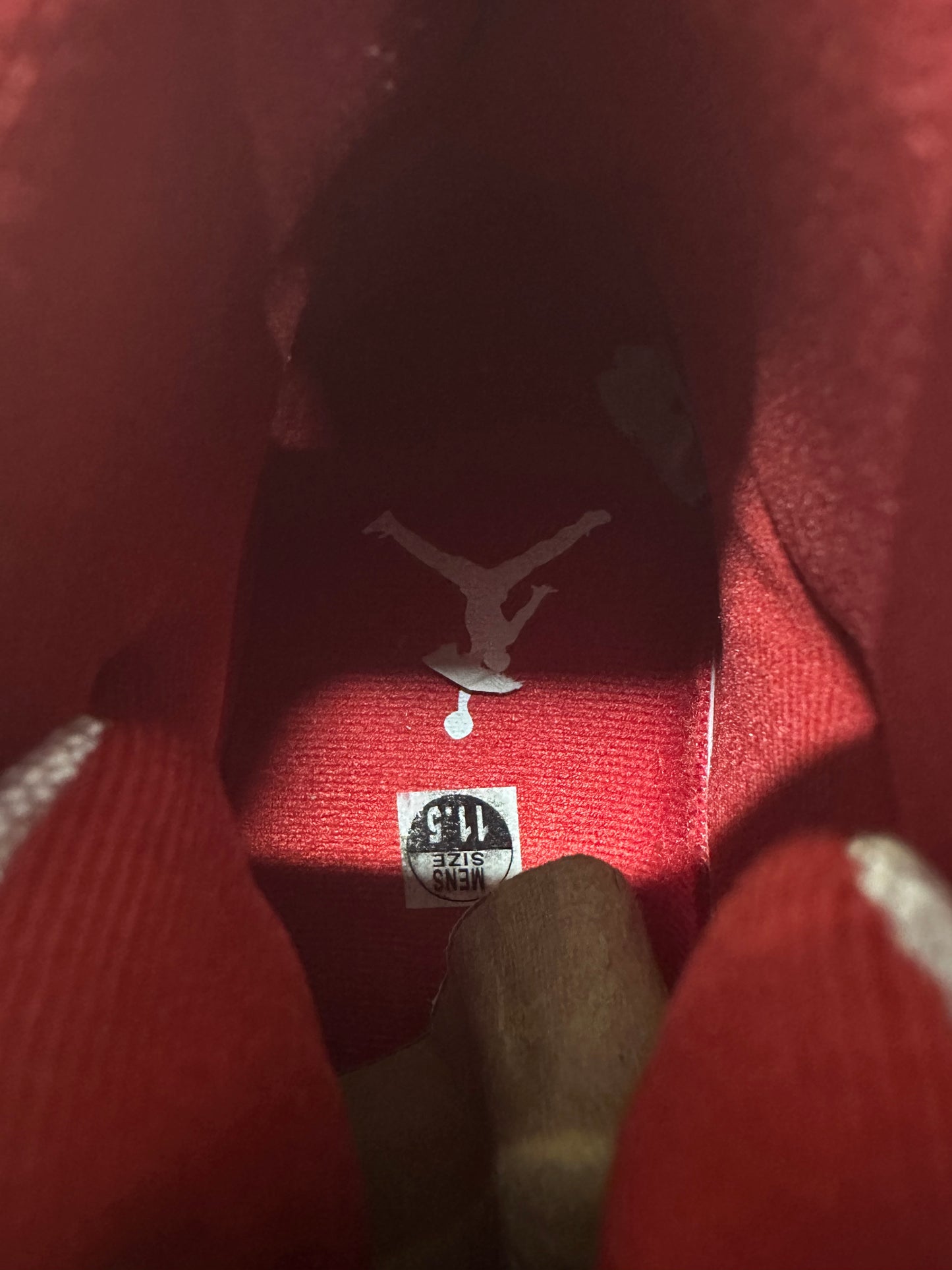 Air Jordan 11 High Cherry Sz 11.5