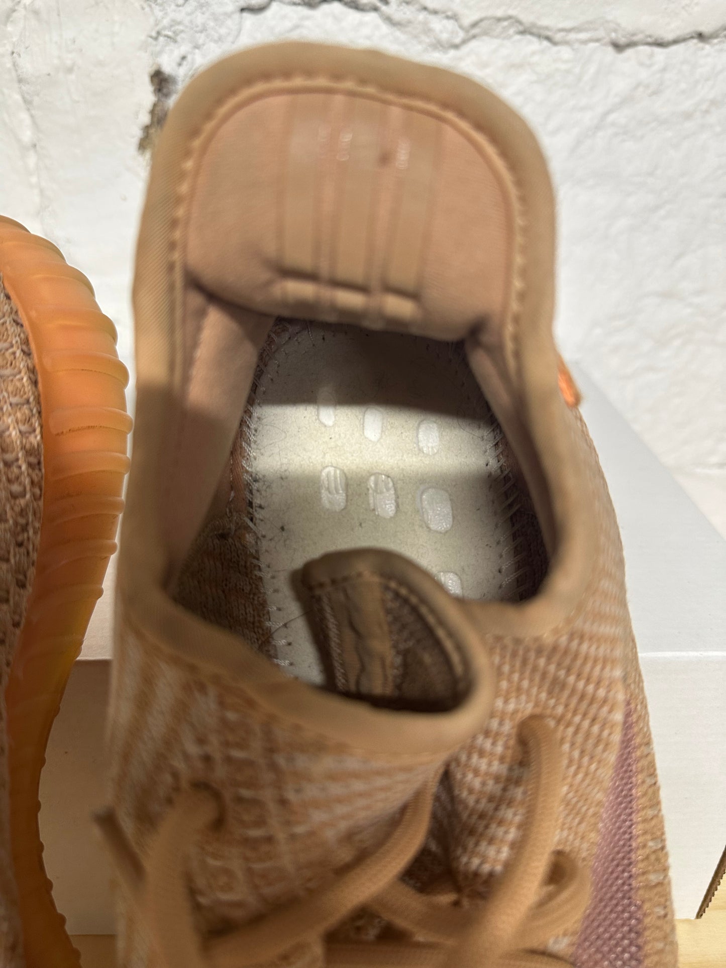 Yeezy 350 V2 Clay Sz 10