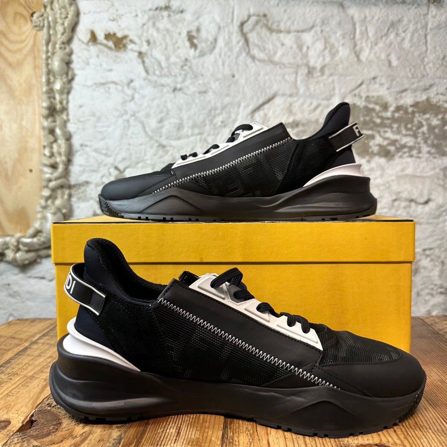 Fendi Flow Black White Slip On Sneaker Sz 9
