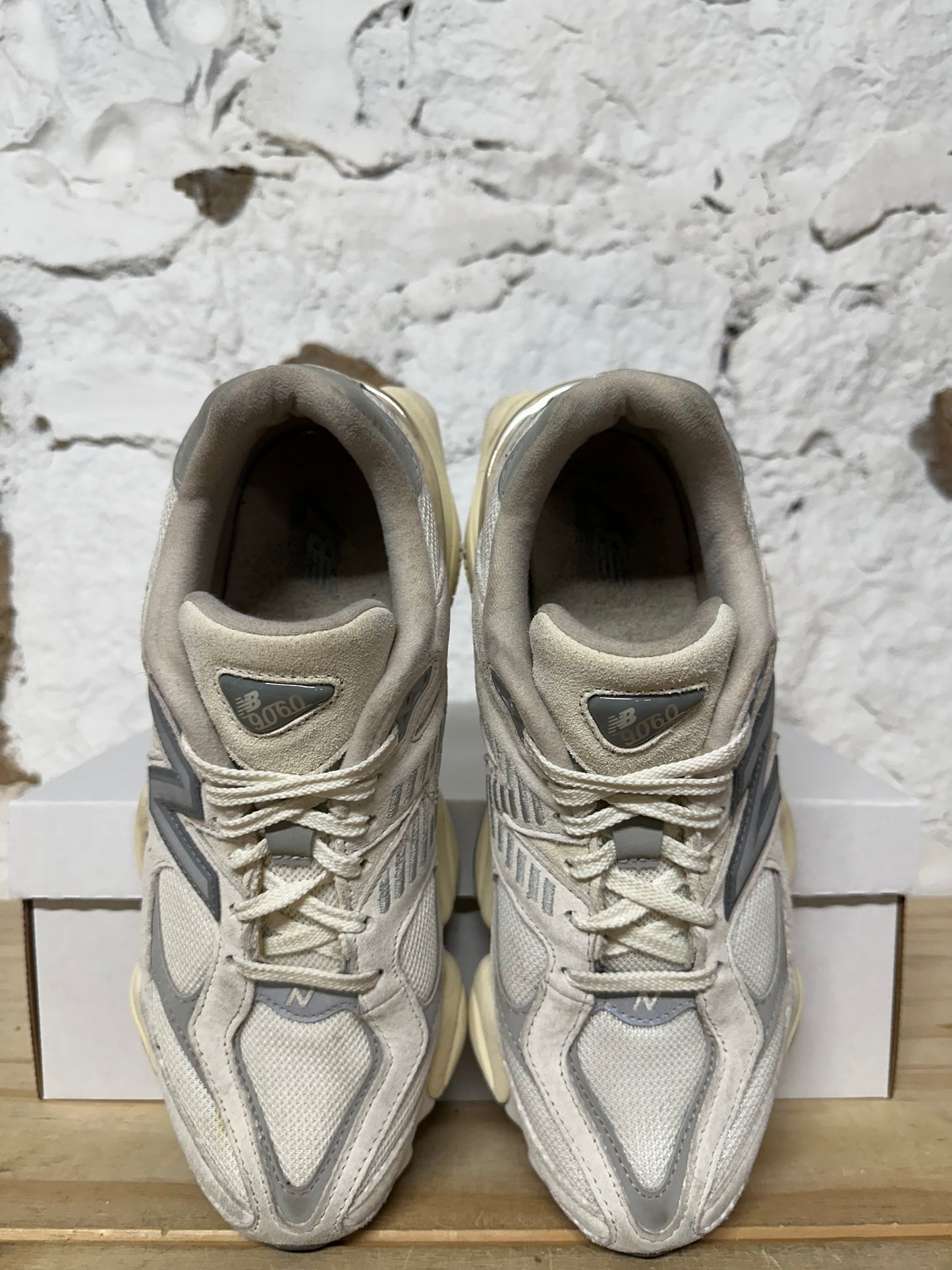 New Balance 9060 Sea Salt Concrete Sz 8.5