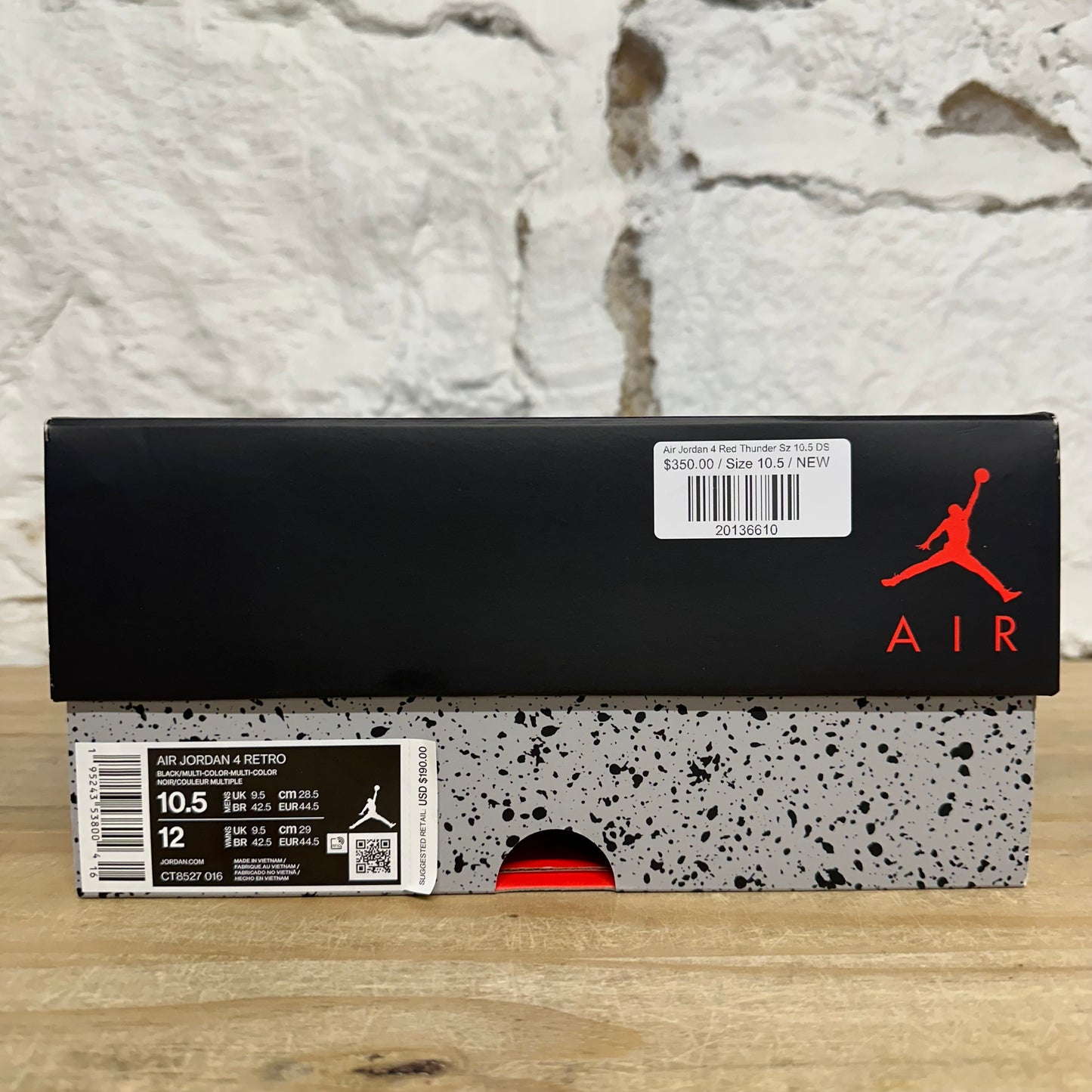 Air Jordan 4 Red Thunder Sz 10.5 DS