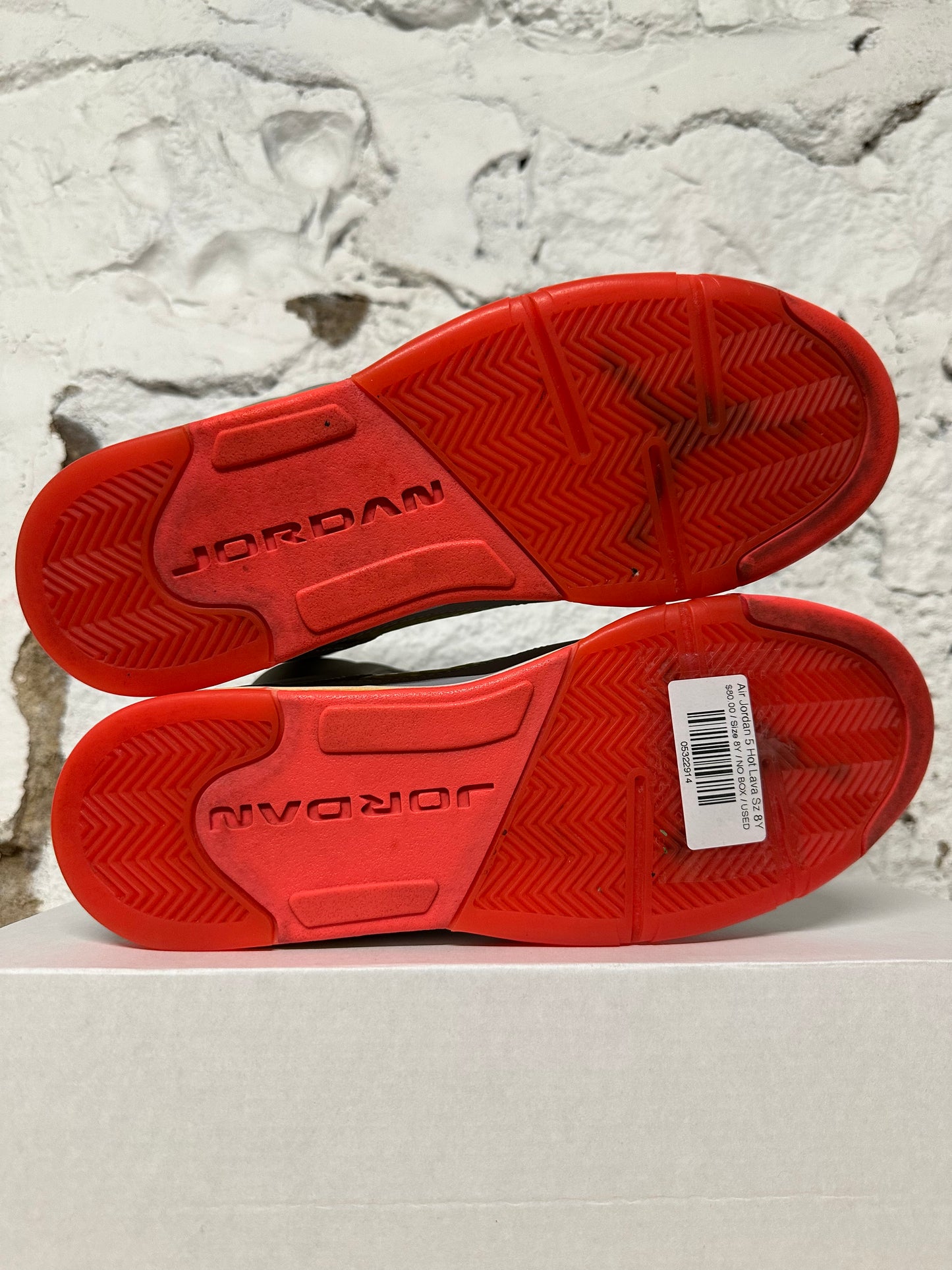 Air Jordan 5 Hot Lava Sz 8Y