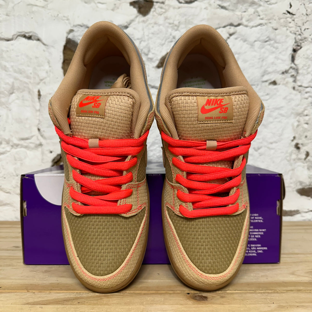 Nike SB Dunk Low Somtum Sz 10 DS