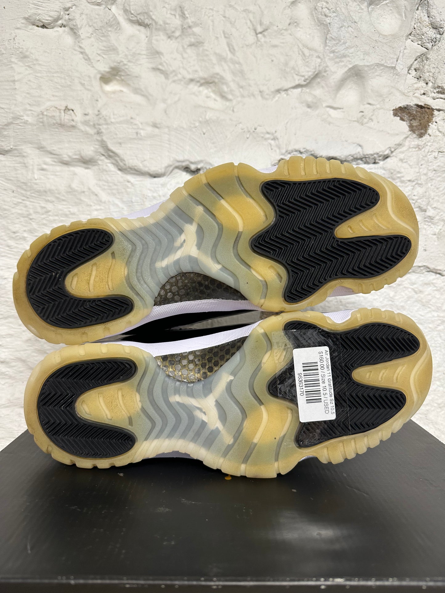 Air Jordan 11 High DMP Gratitude Sz 10.5