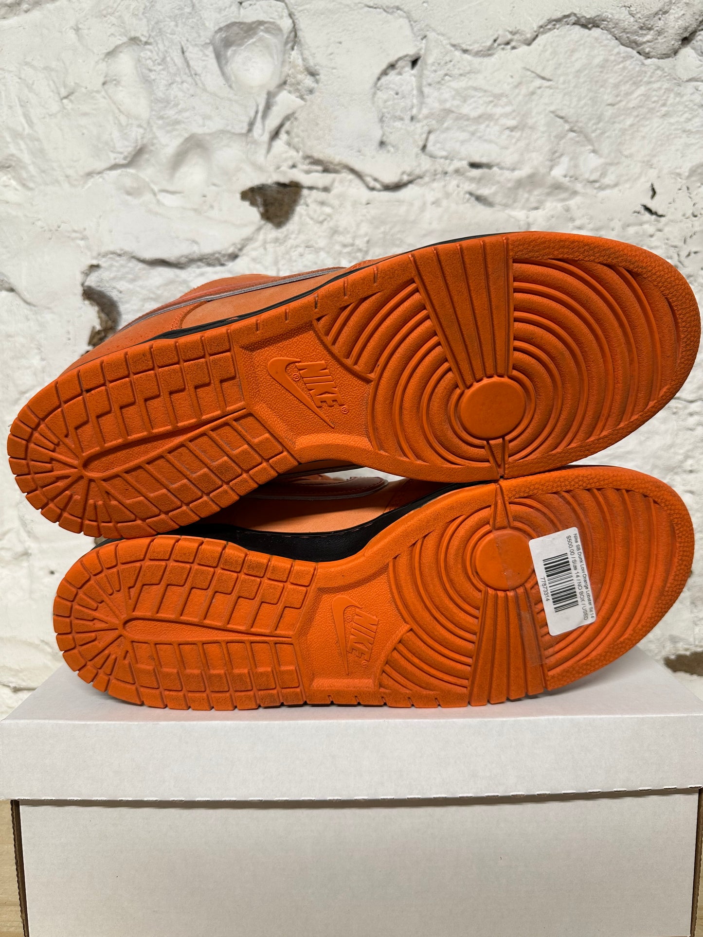 Nike SB Dunk Low Orange Lobster Sz 14