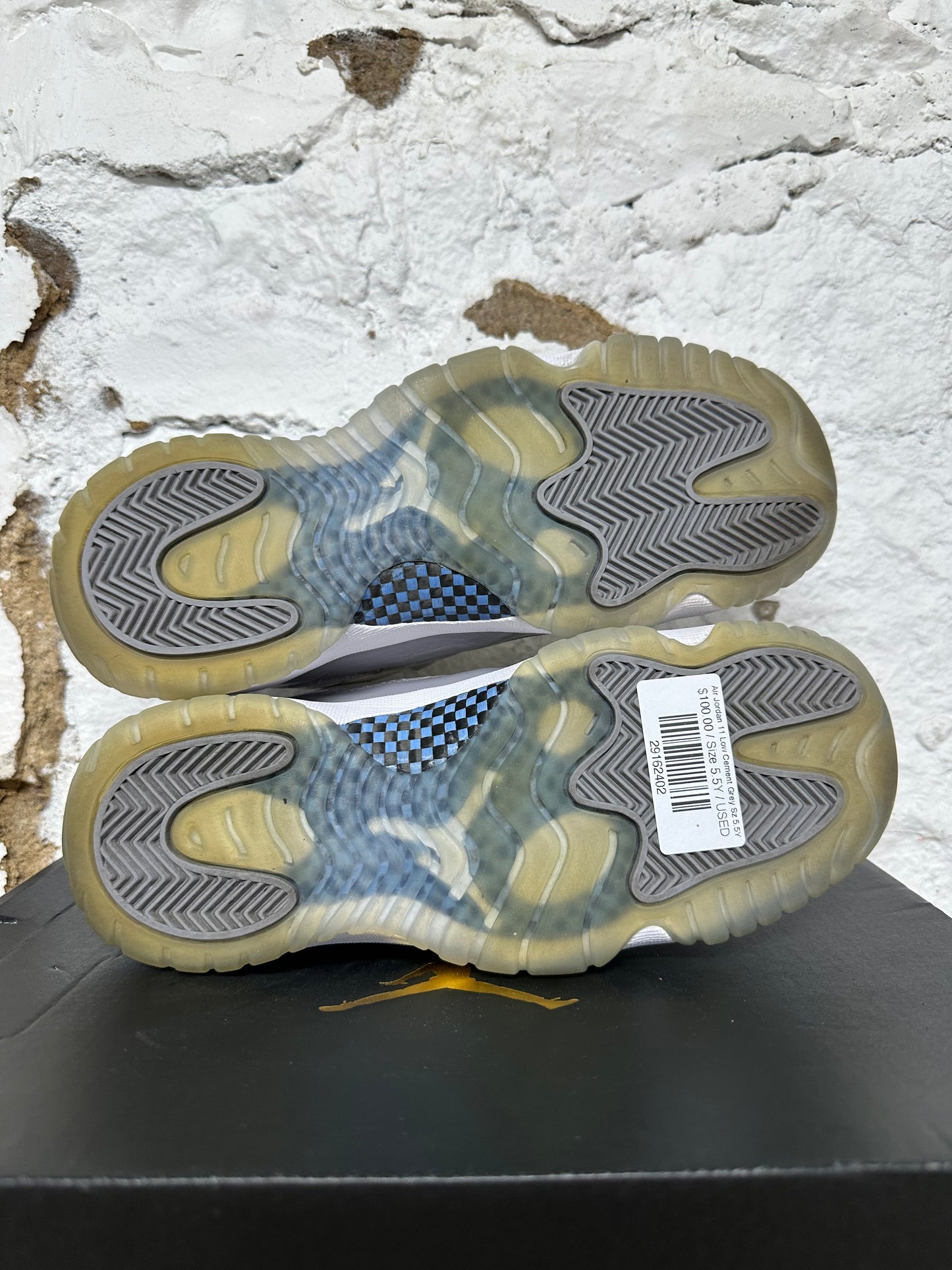 Air Jordan 11 Low Cement Grey Sz 5.5Y