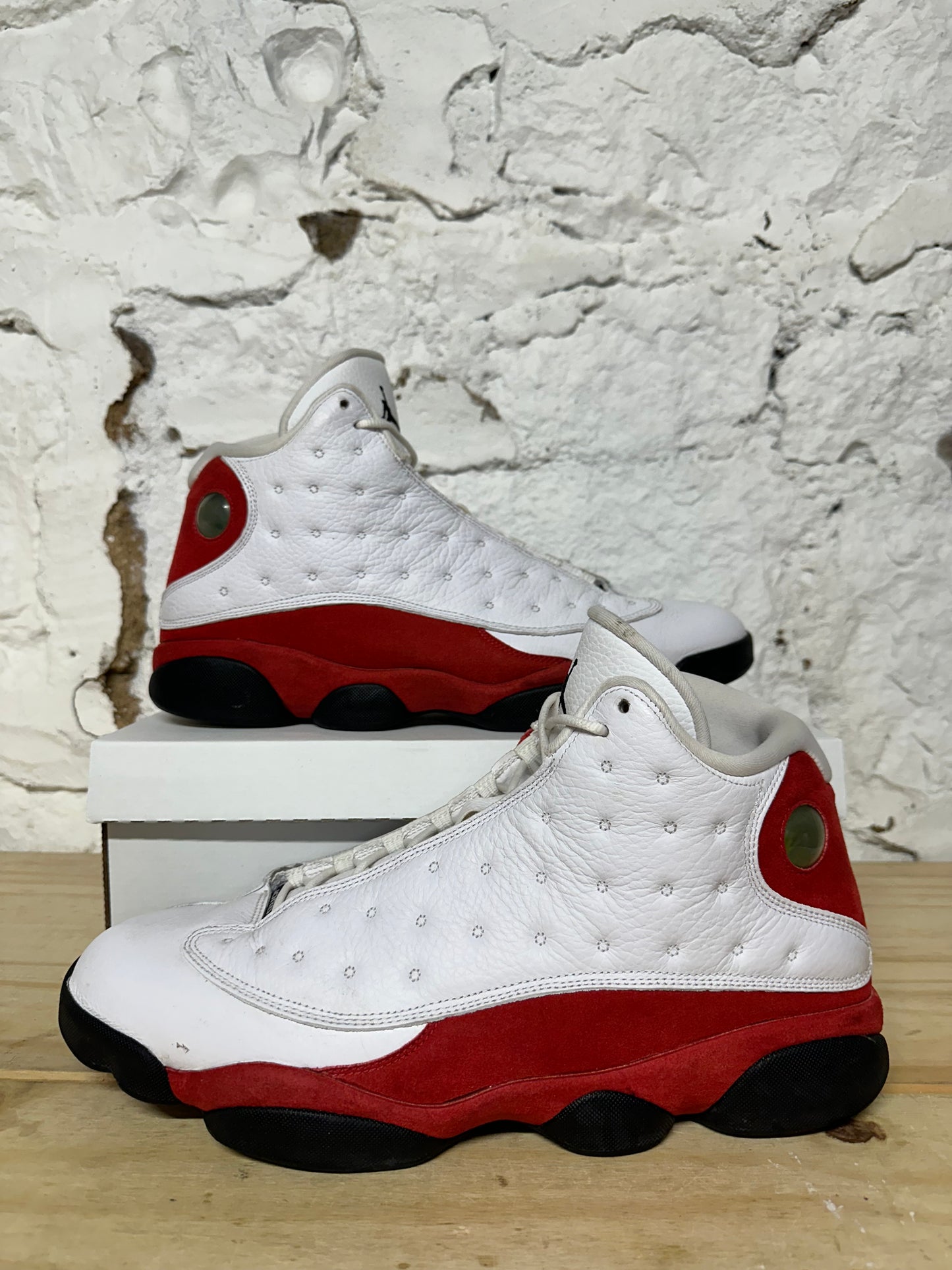Air Jordan 13 Cherry Sz 14
