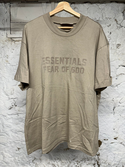 Fear of God Essentials Tan Chest Logo T-Shirt Sz M