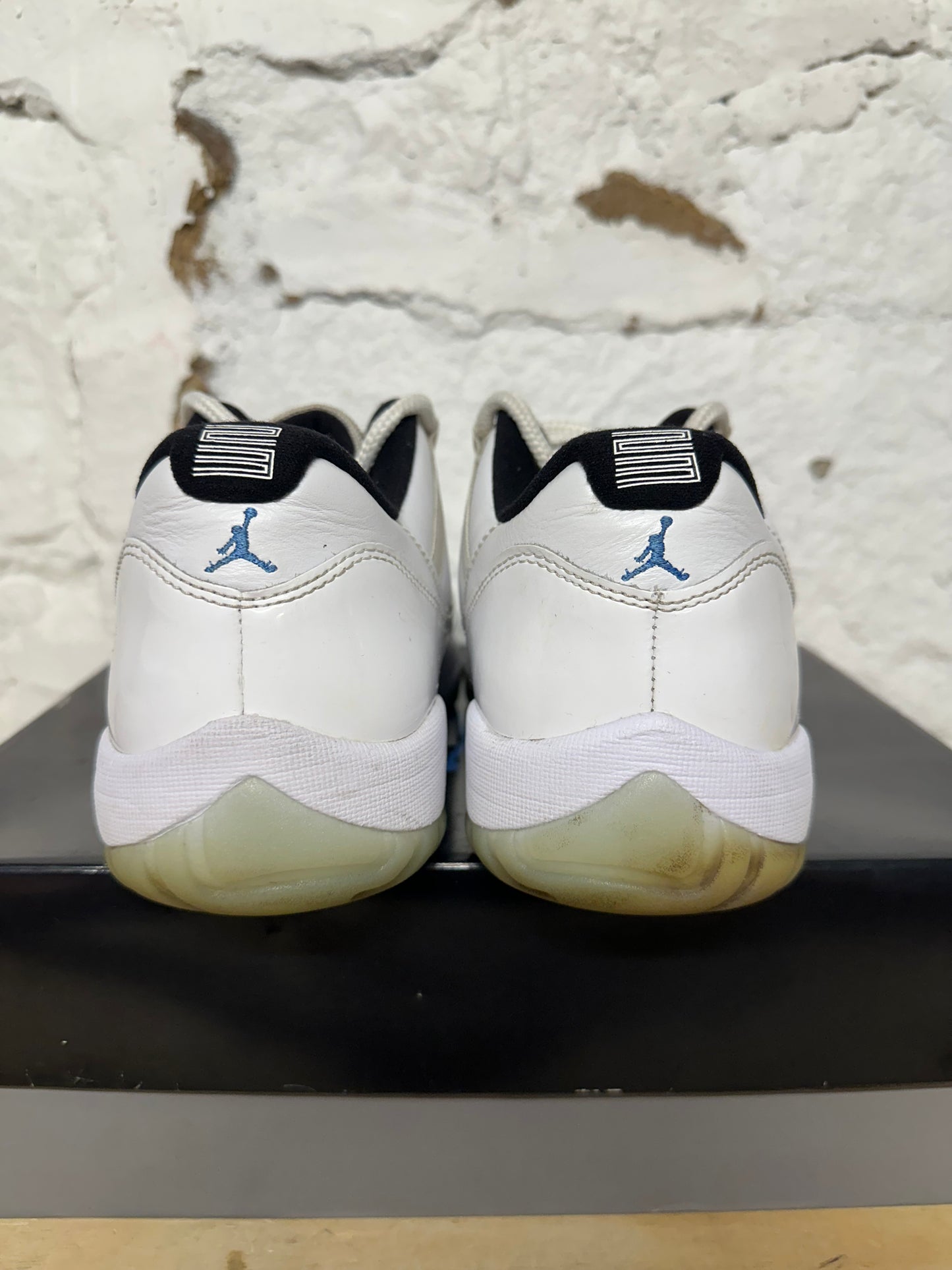 Air Jordan 11 Low Legend Blue Sz 10.5