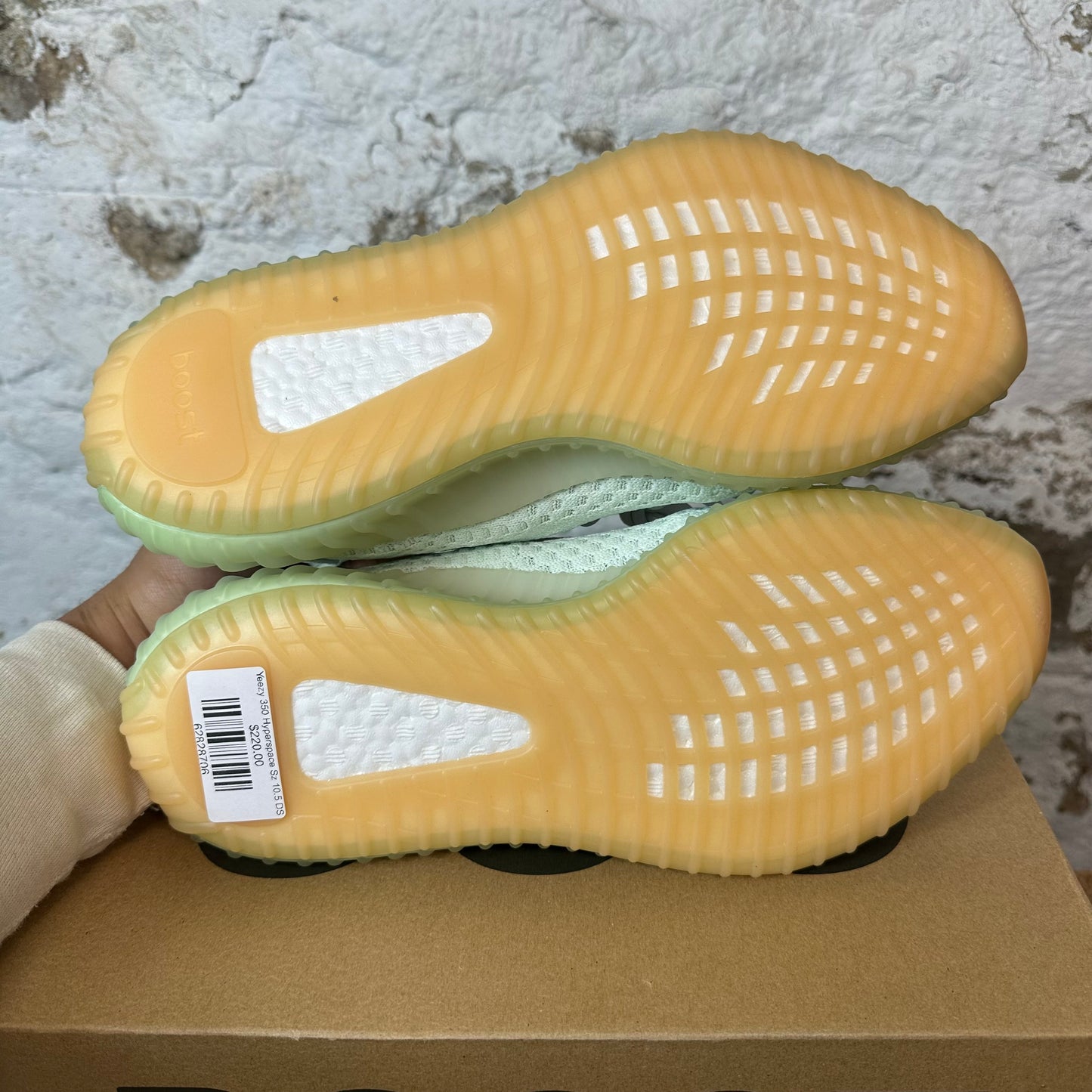 Yeezy 350 Hyperspace Sz 10.5 DS