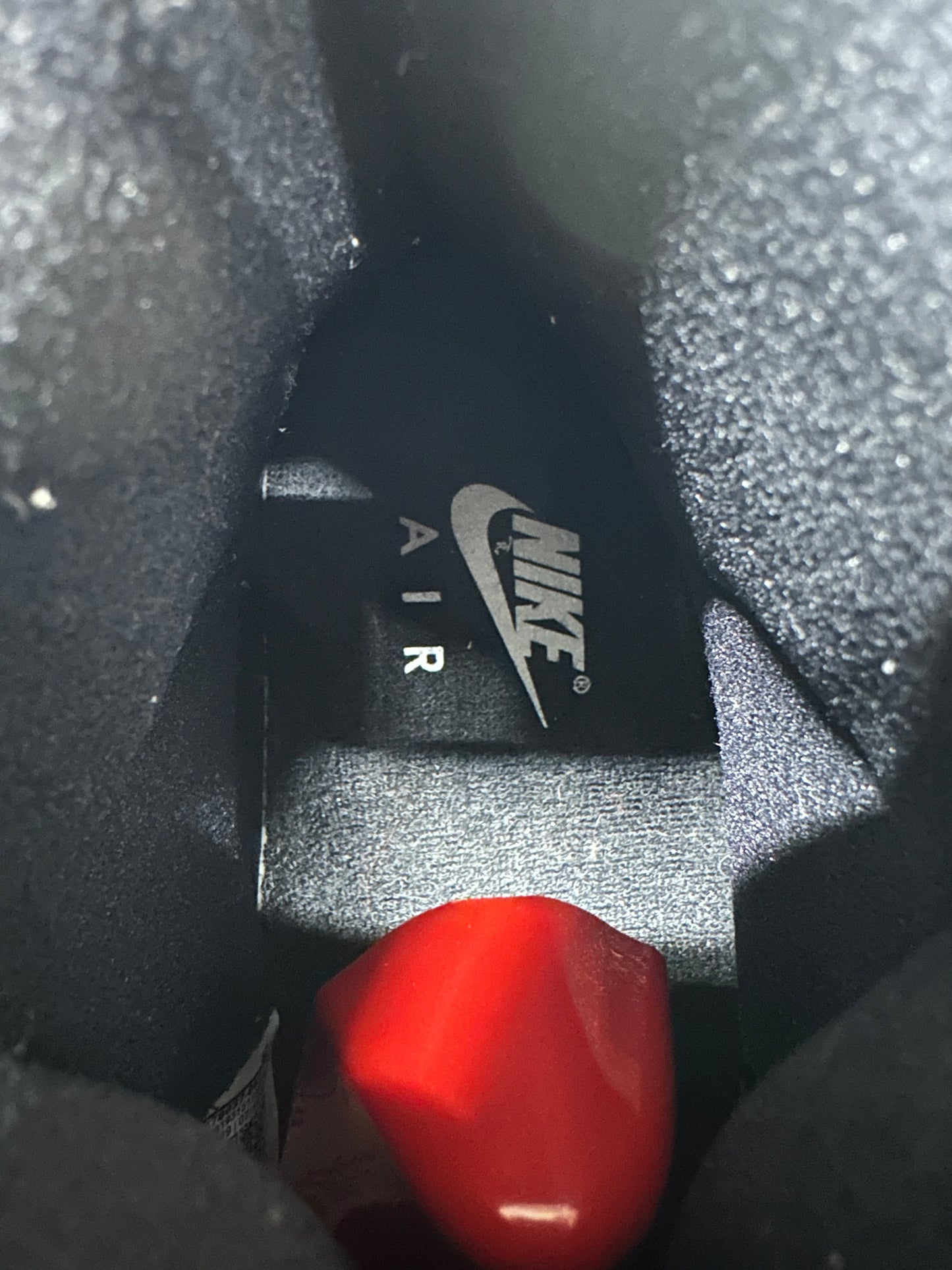 Air Jordan 11 High Bred (2019) Sz 10