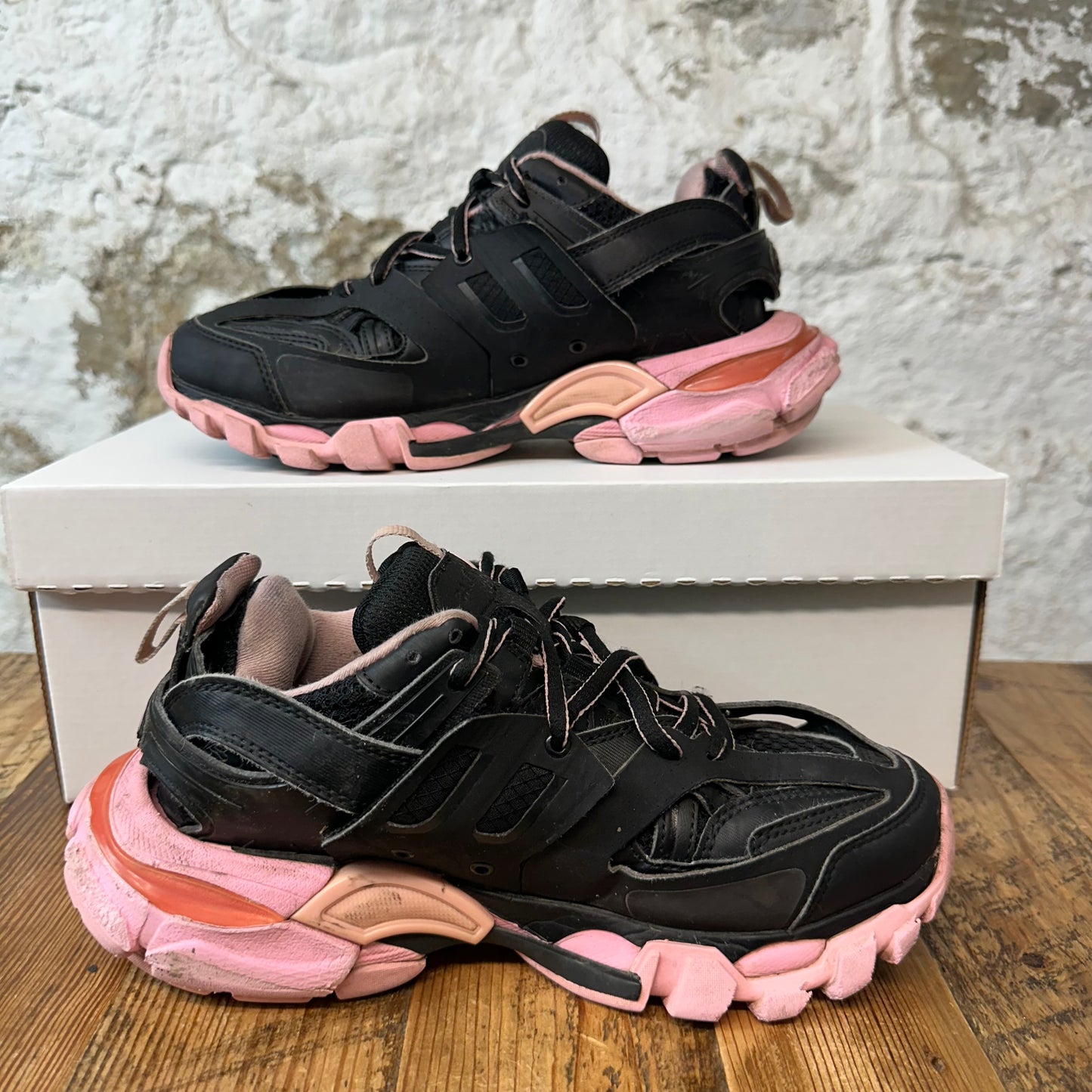 Balenciaga Track Runner Black Pink Sz 4 (35) No Box
