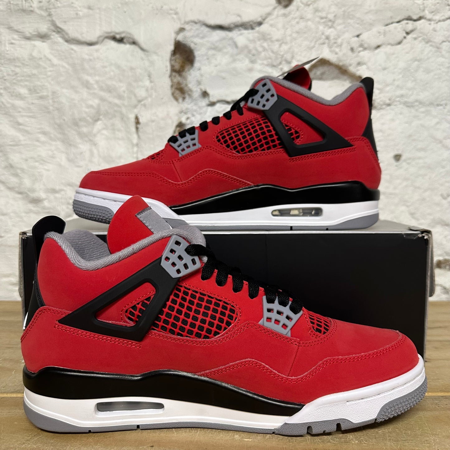 Air Jordan 4 Toro Sz 9.5 DS