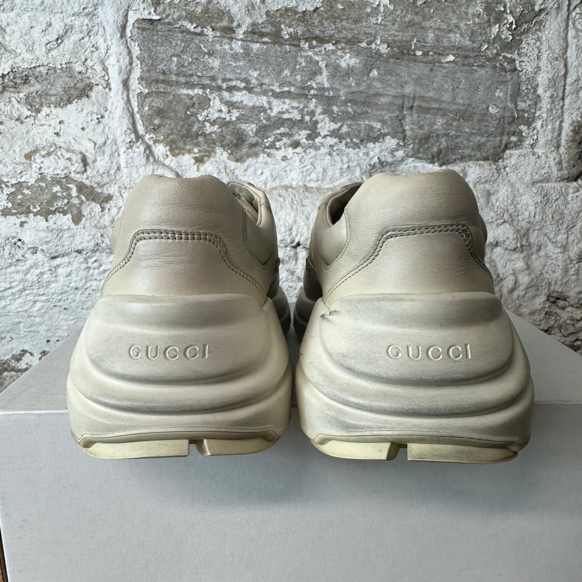 Gucci Rhyton Mouth Vintage Cream Sneaker Sz 7