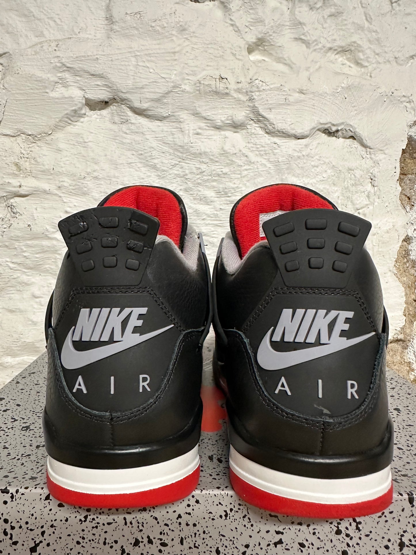 Air Jordan 4 Bred Reimagined Sz 10