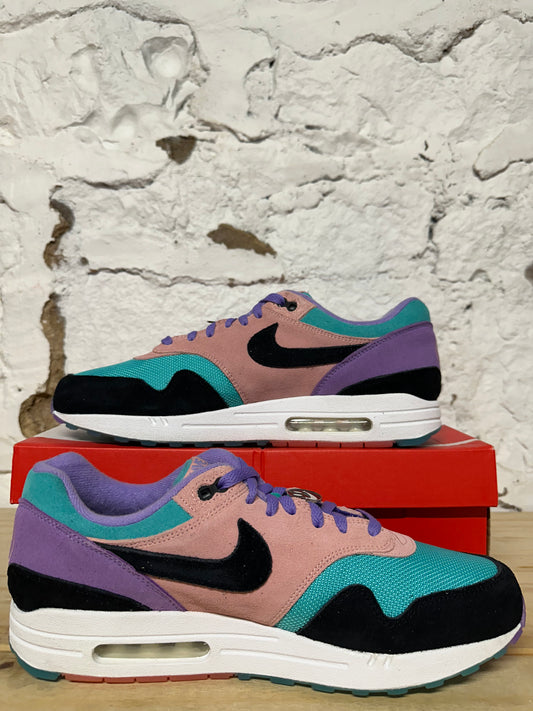 Nike Air Max 1 Have A Nike Day Sz 13 DS