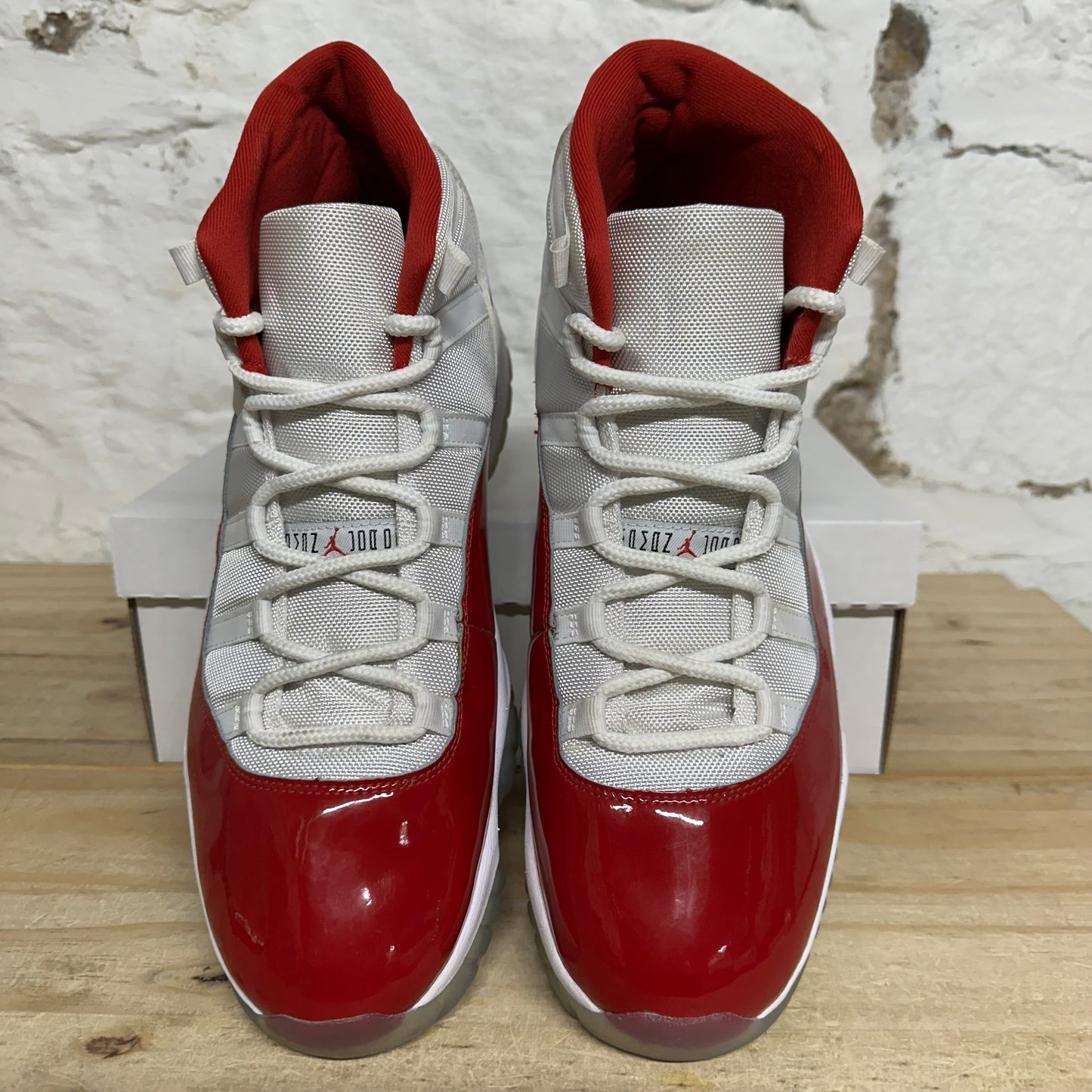 Air Jordan 11 High Cherry Sz 14