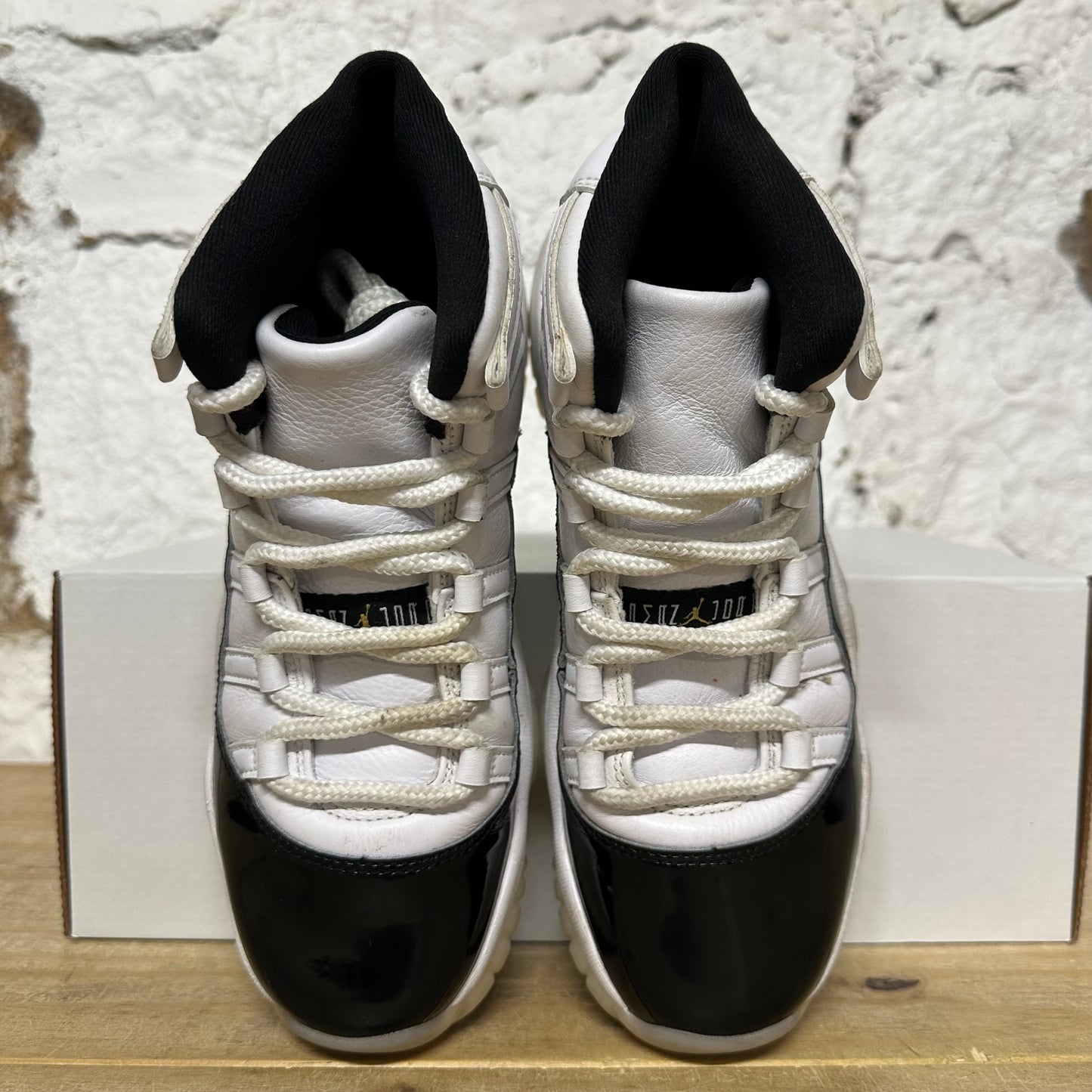 Air Jordan 11 Gratitude Sz 6.5Y