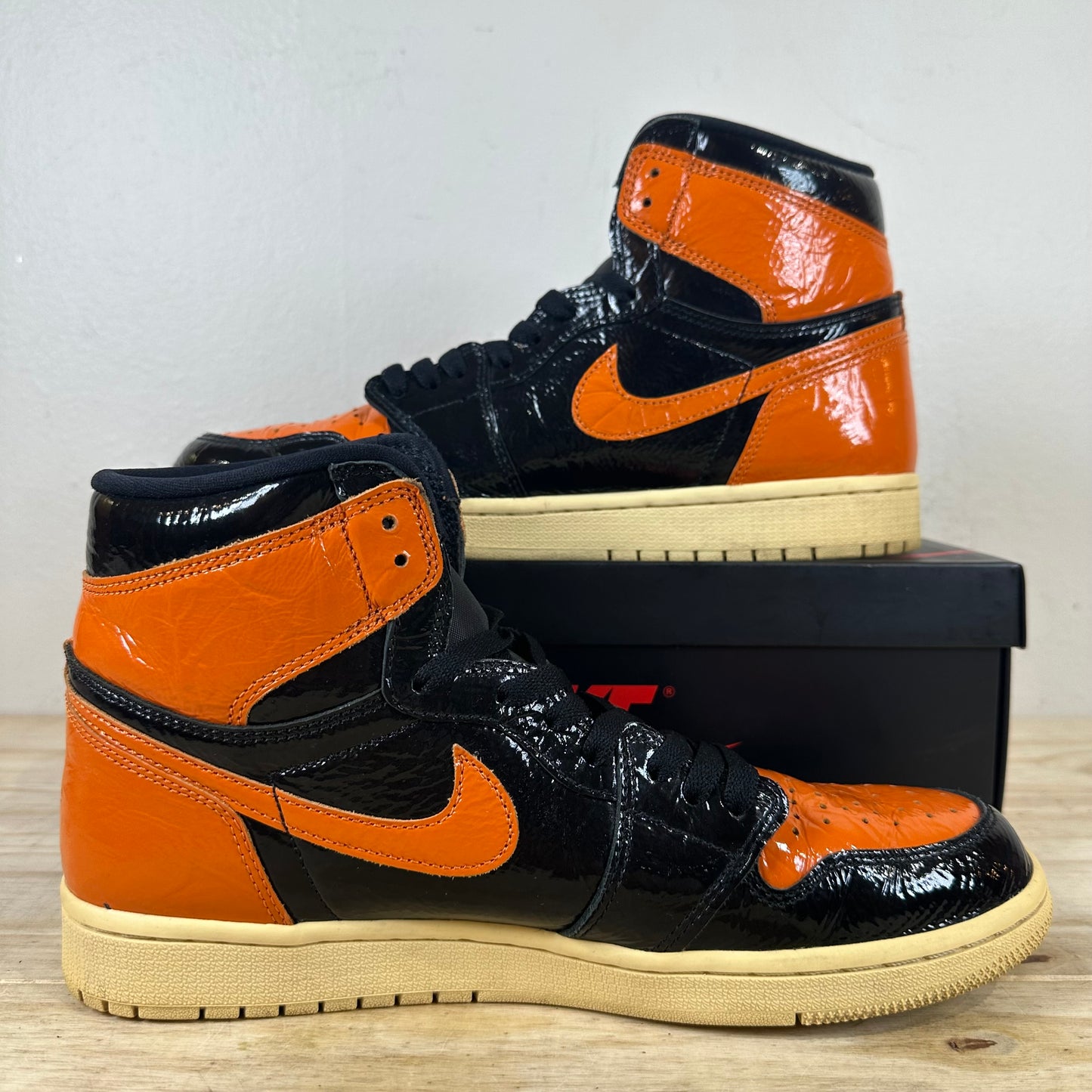 Air Jordan 1 High Shattered Backboard 3.0 Sz 9.5