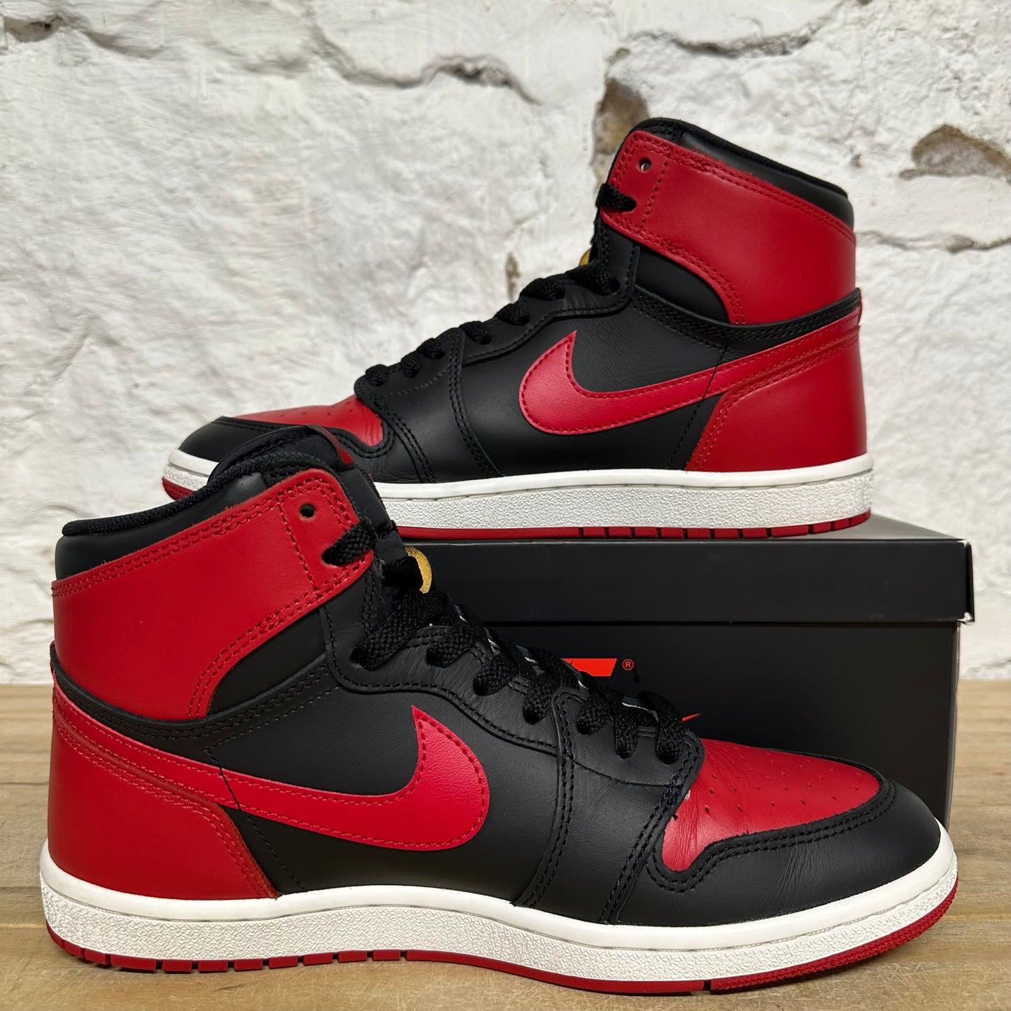Air Jordan 1 High '85 OG Bred Sz 10