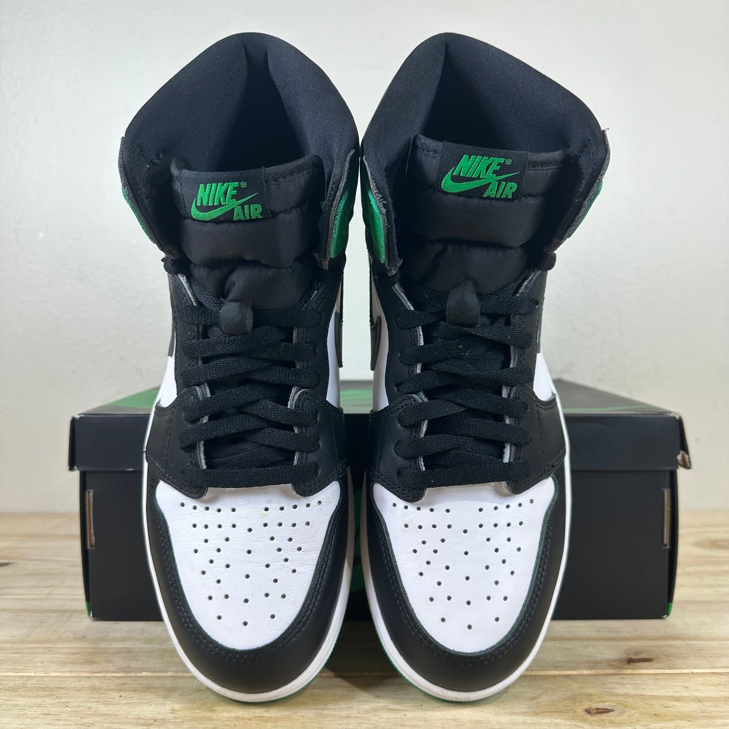 Air Jordan 1 High Lucky Green Sz 10